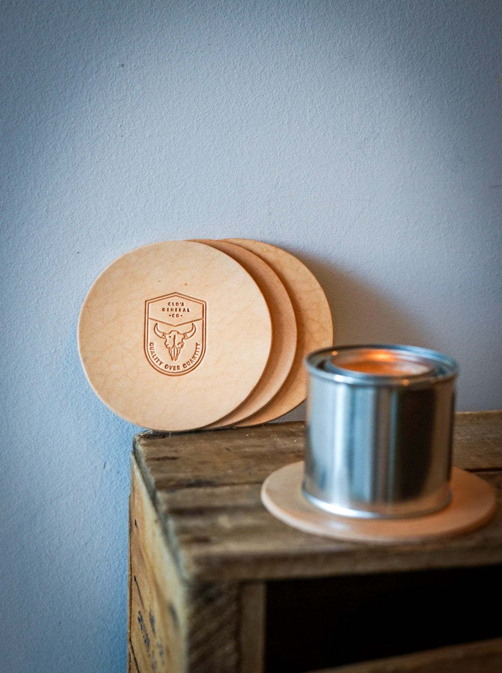 Premium Leather Coasters Set - Round Bison & Veg Tan for Home & Office - Protect Furniture from Stains & Water Rings - Perfect for Coffee, Wine & Drinkware