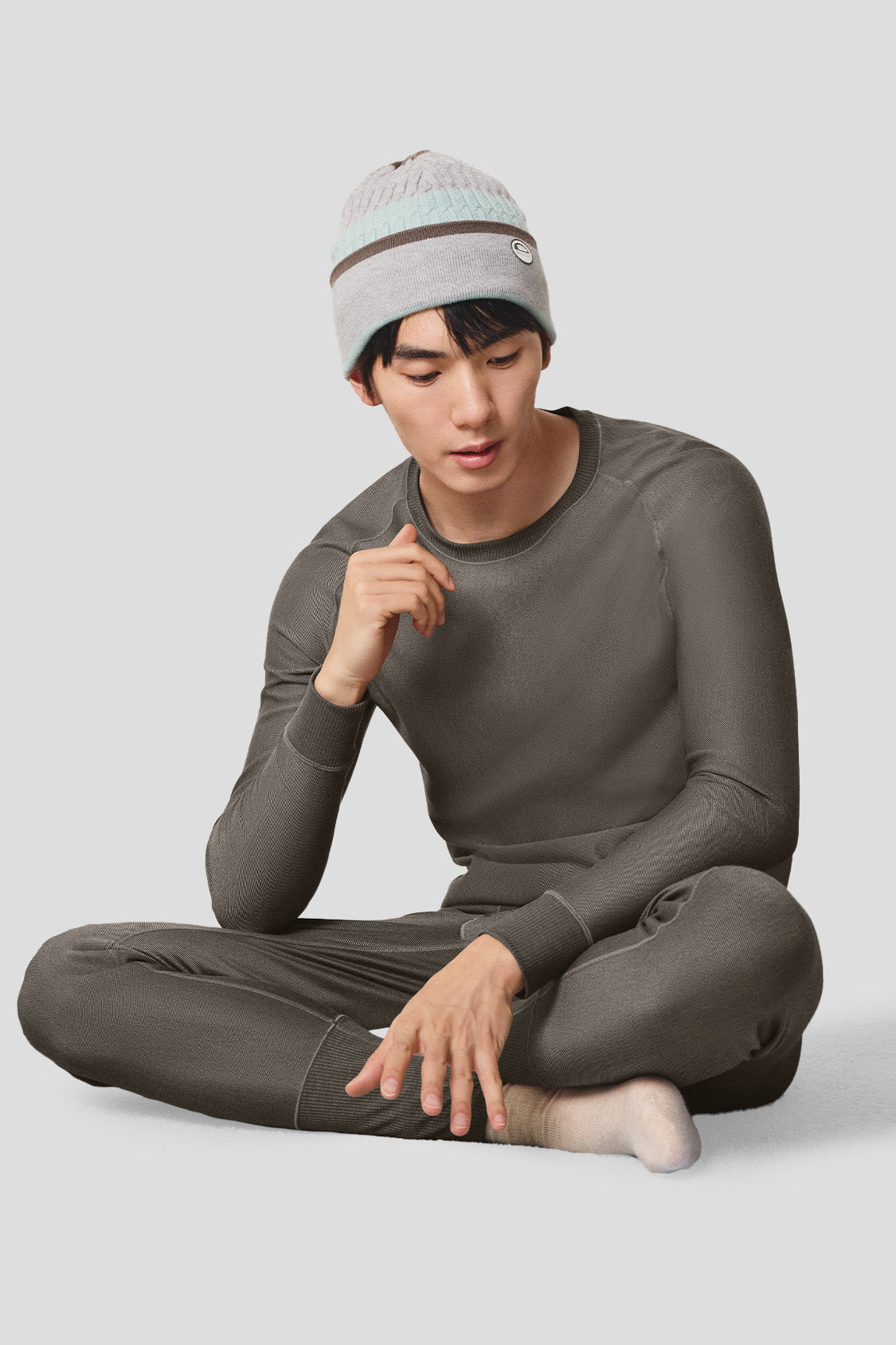 BaseCore Men's Performance Base Layer Set - Moisture Wicking Thermal Underwear for Cold Weather & Outdoor Activities - Running, Hiking, Skiing & Workout Essentials
