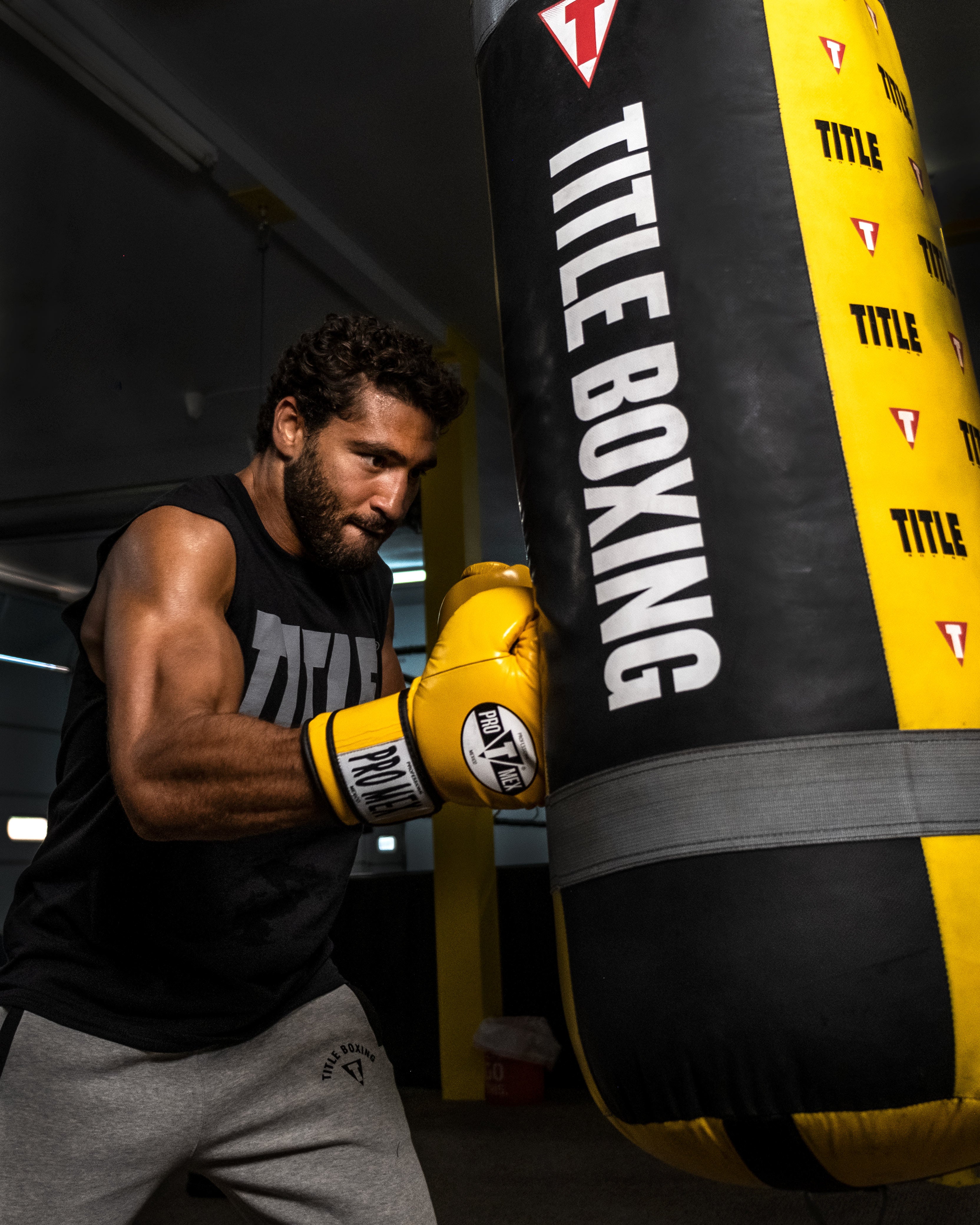 Pro Mex Professional Training Boxing Gloves 3.0 - Premium Leather Punching Mitts for MMA, Kickboxing & Fitness Training - Ideal for Gym, Home Workouts & Sparring Sessions