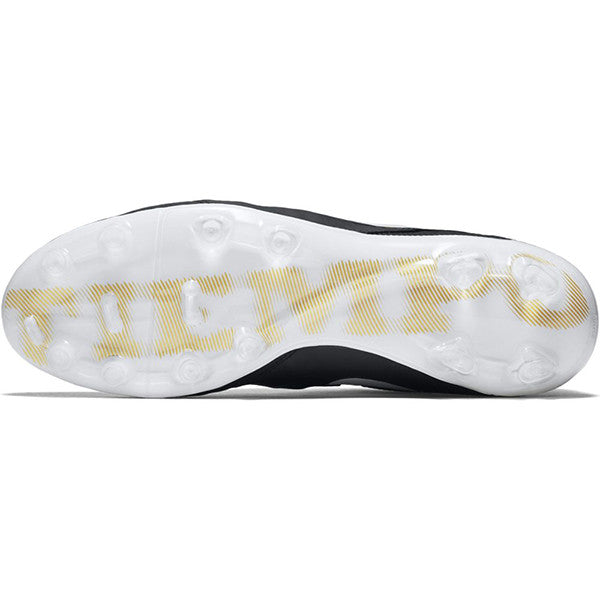 Nike Tiempo Legend VI FG Soccer Cleats - Men's Football Shoes for Firm Ground - Black/White - Perfect for Training & Matches