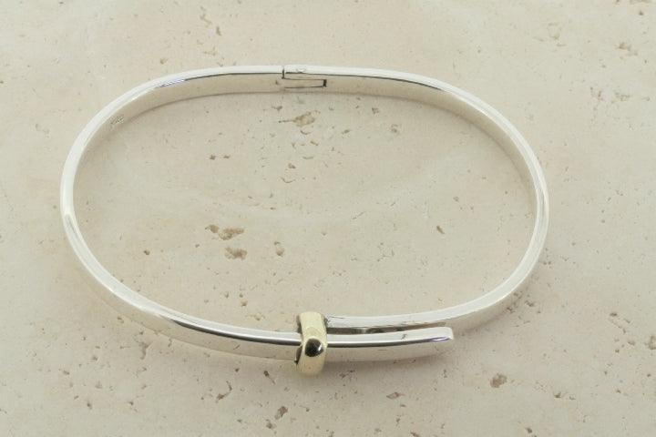 Buckless Bangle Brass Loop - Elegant Adjustable Bracelet for Women | Perfect for Boho, Casual & Festival Outfits