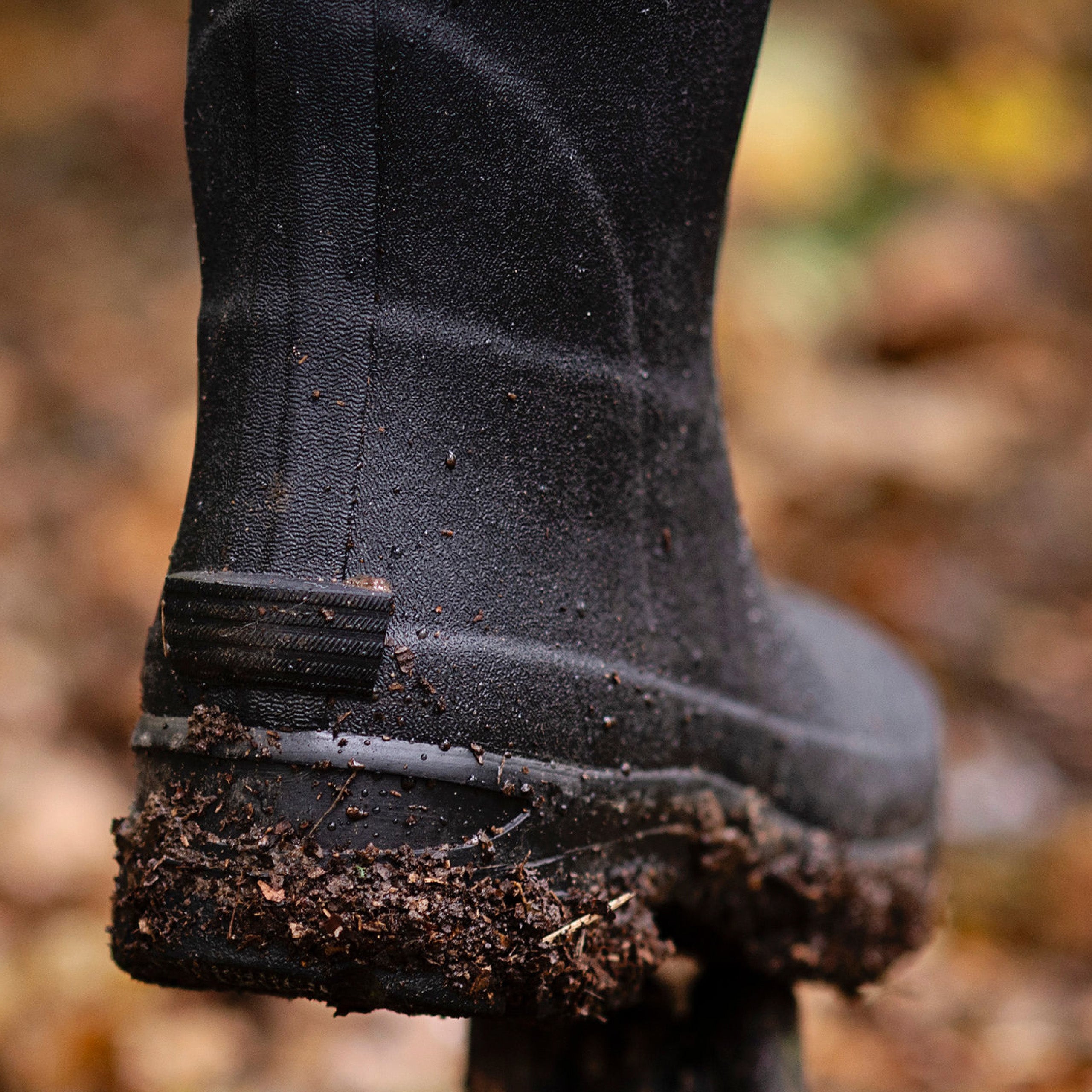 Men's Helton Neoprene Lined Wellington Boots - Waterproof Rubber Rain Boots for Fishing, Hunting & Outdoor Work - Comfortable Insulated Work Boots for Men