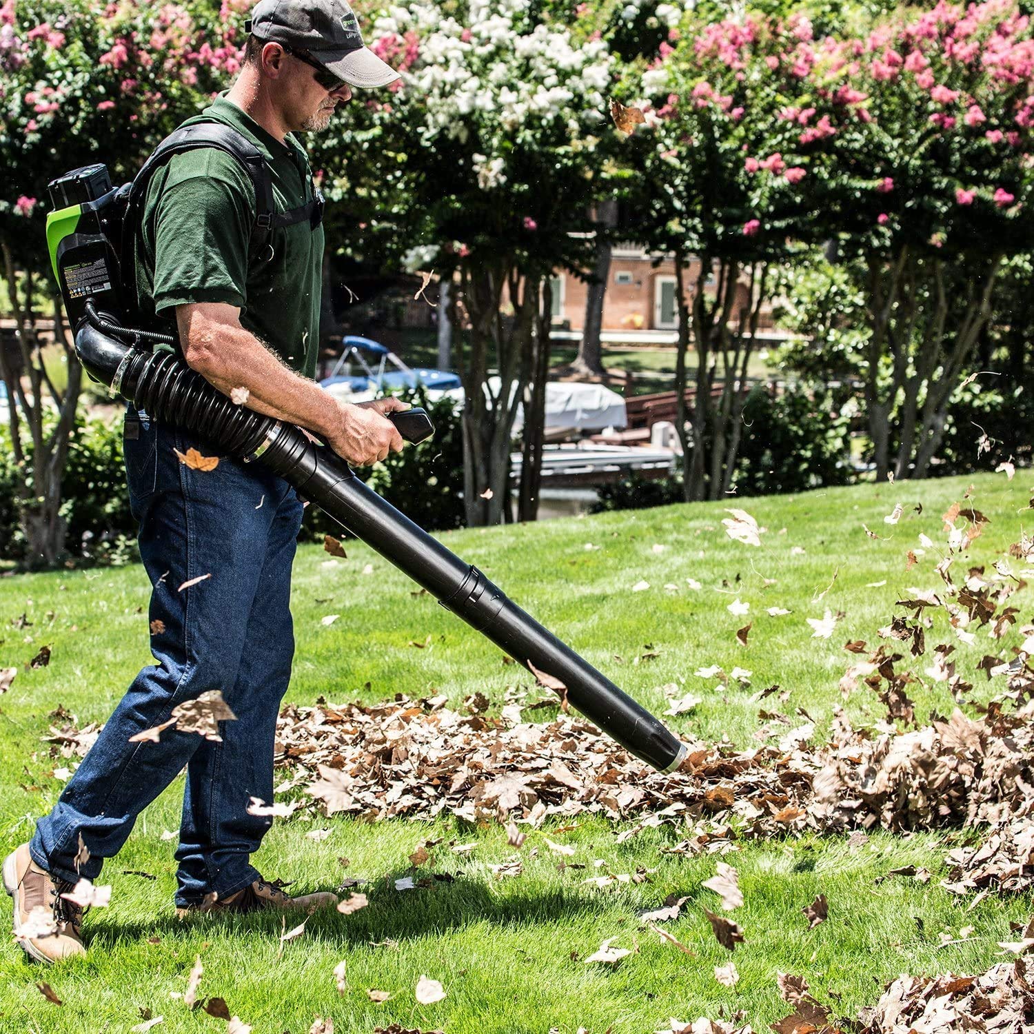 Greenworks 80V Cordless Backpack Leaf Blower - 180 MPH, 610 CFM, Brushless Motor, 2.5Ah Battery & Fast Charger Included (Green/Black) - Ideal for Yard Cleaning, Landscaping, and Fall Leaf Removal