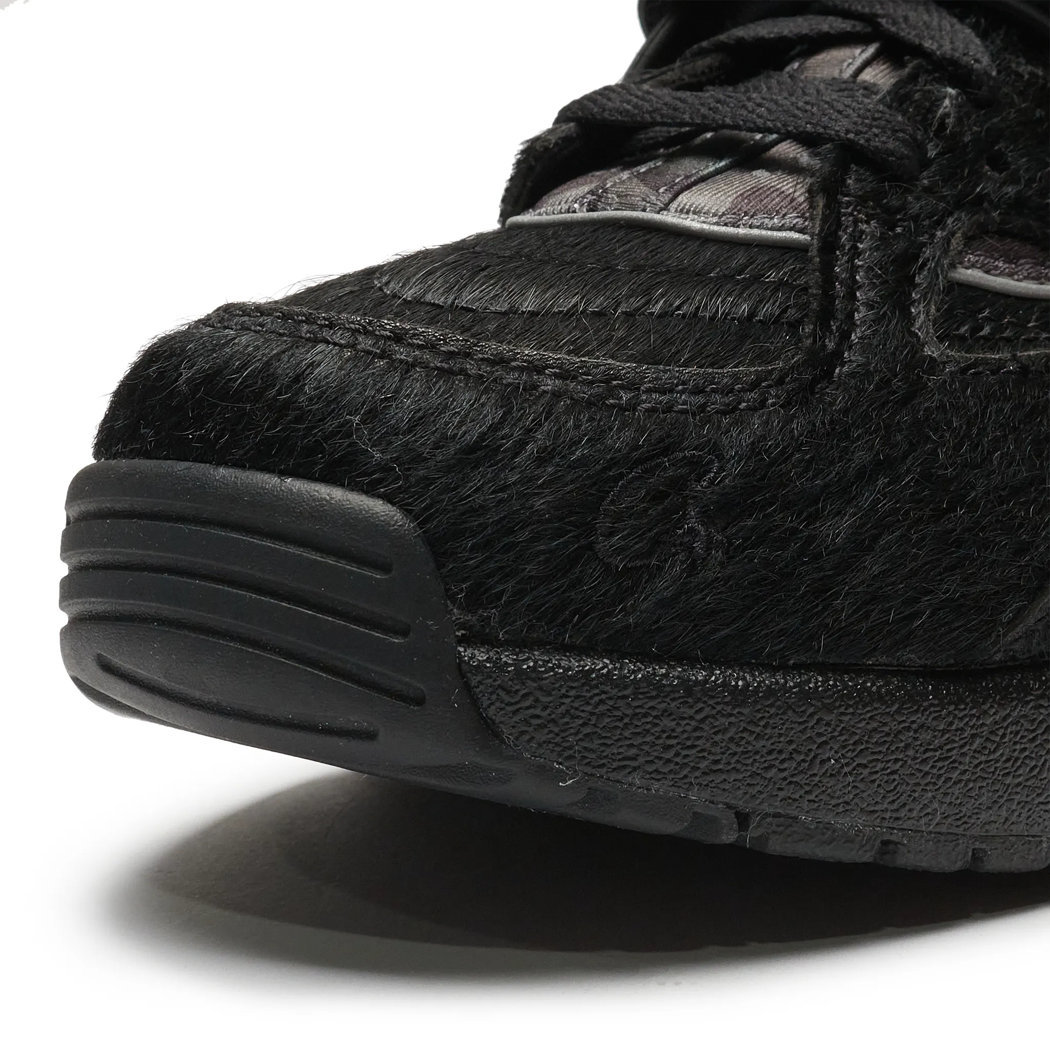 Corteiz x Nike Air Huarache Onyx Sneakers - Men's Running Shoes for Casual Wear & Street Style