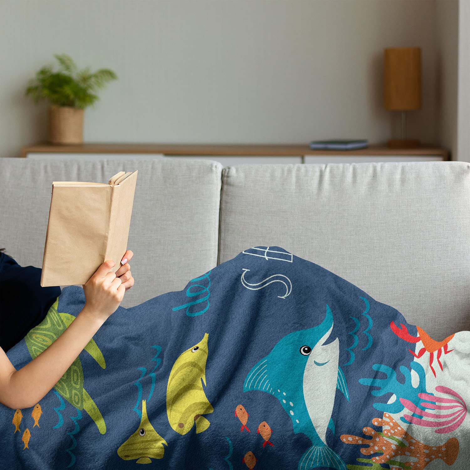 Ambesonne Cartoon Soft Flannel Fleece Throw Blanket - Underwater Coral Reef Theme with Turtles & Fishes - Cozy Plush Blanket for Bed, Sofa, Camping - 70