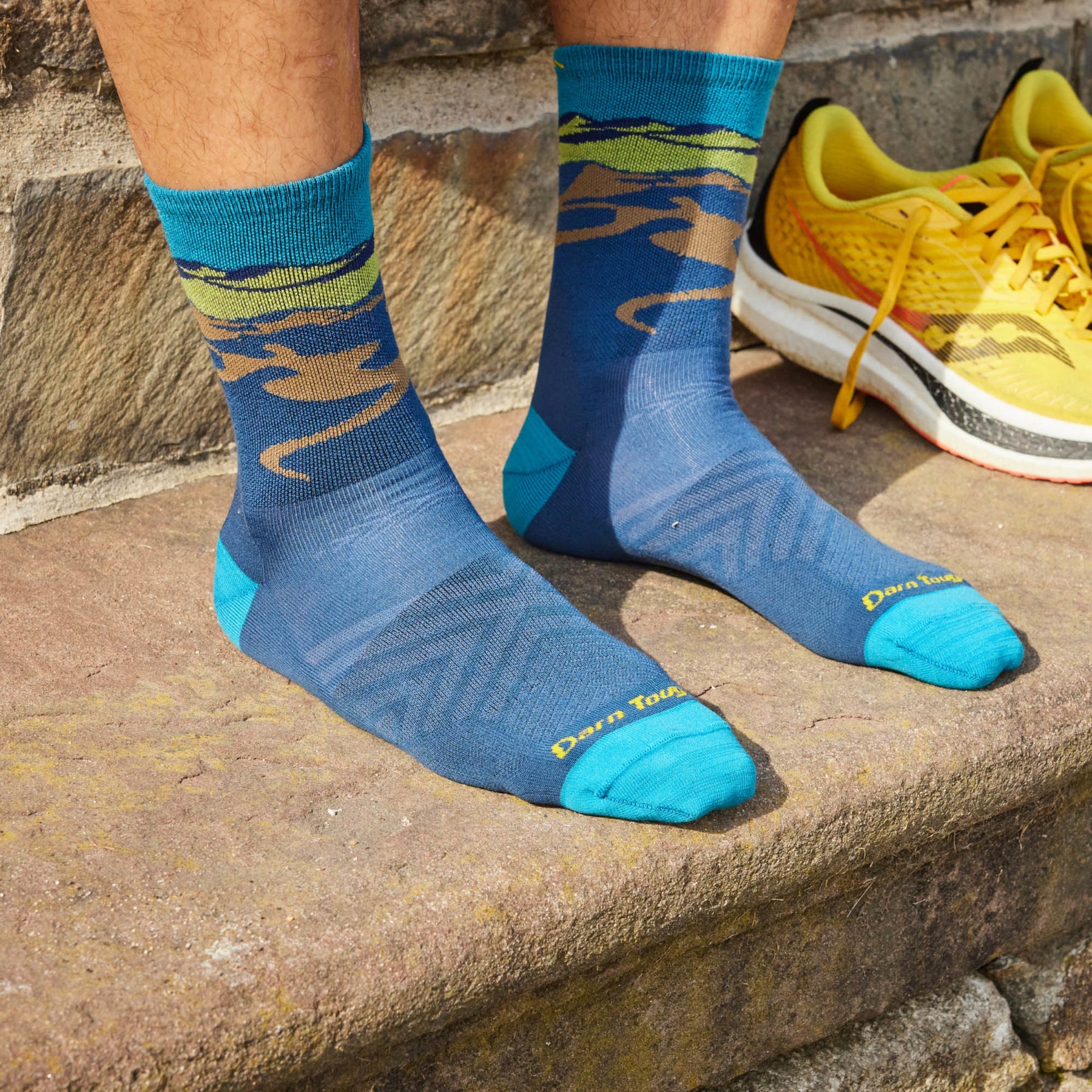 Darn Tough 1065 Ridge Runner Micro Crew Ultra Lightweight Running Socks for Men - Perfect for Hiking, Trail Running & Outdoor Adventures