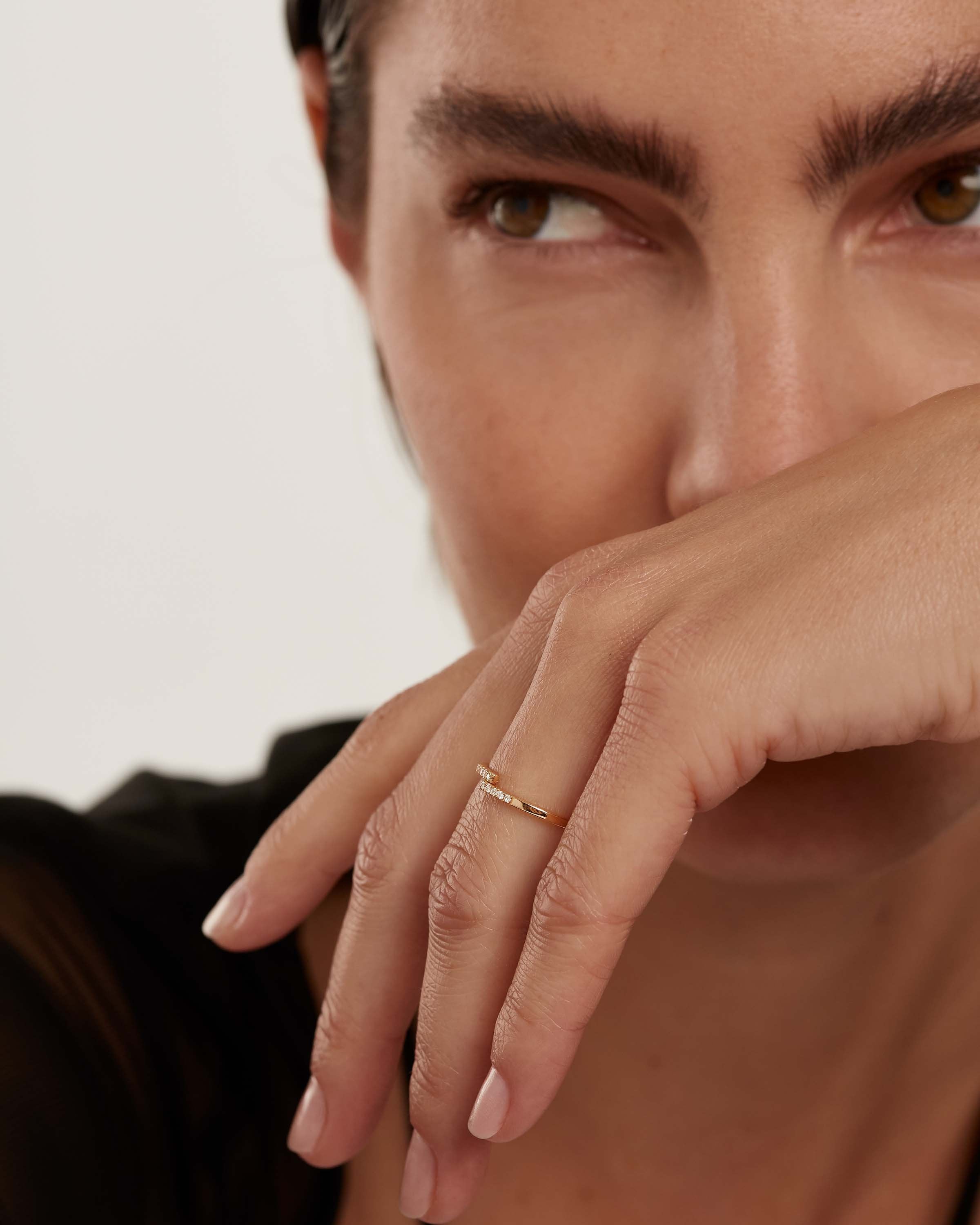 Elegant GRID Diamond & Yellow Gold Cross Ring for Women - Perfect for Gifts, Weddings & Everyday Jewelry