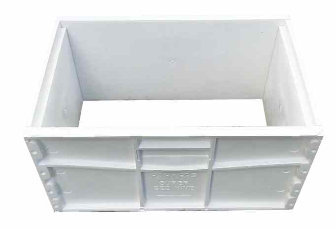 Premium Australian-Made Plastic Beehive Box by Parker Engineering – Durable & Weatherproof Beekeeping Solution for Hobbyists & Professionals