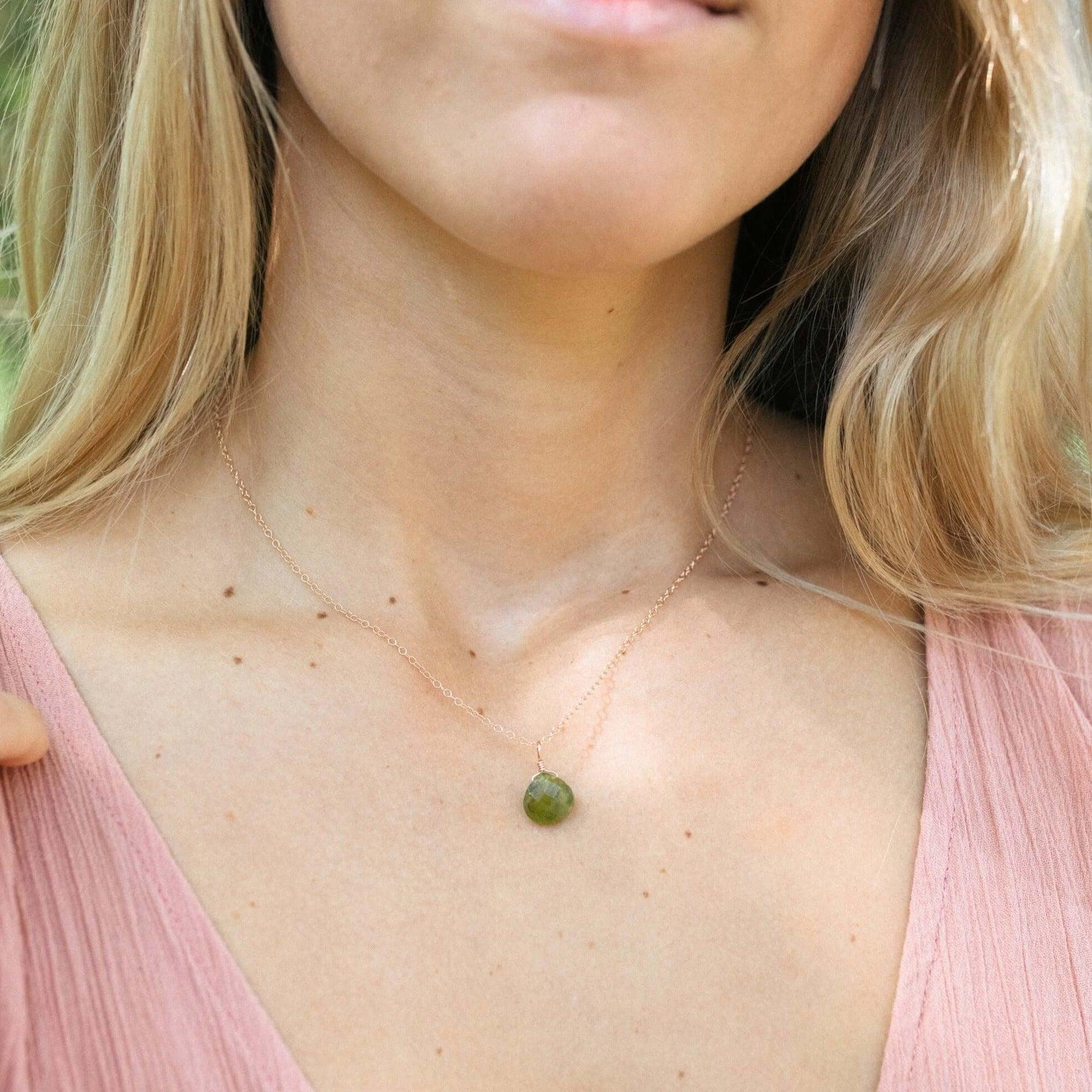 Elegant Tiny Peridot Teardrop Crystal Pendant Necklace - Dainty Green Gemstone Jewelry for Women - Perfect for Weddings, Parties & Everyday Wear