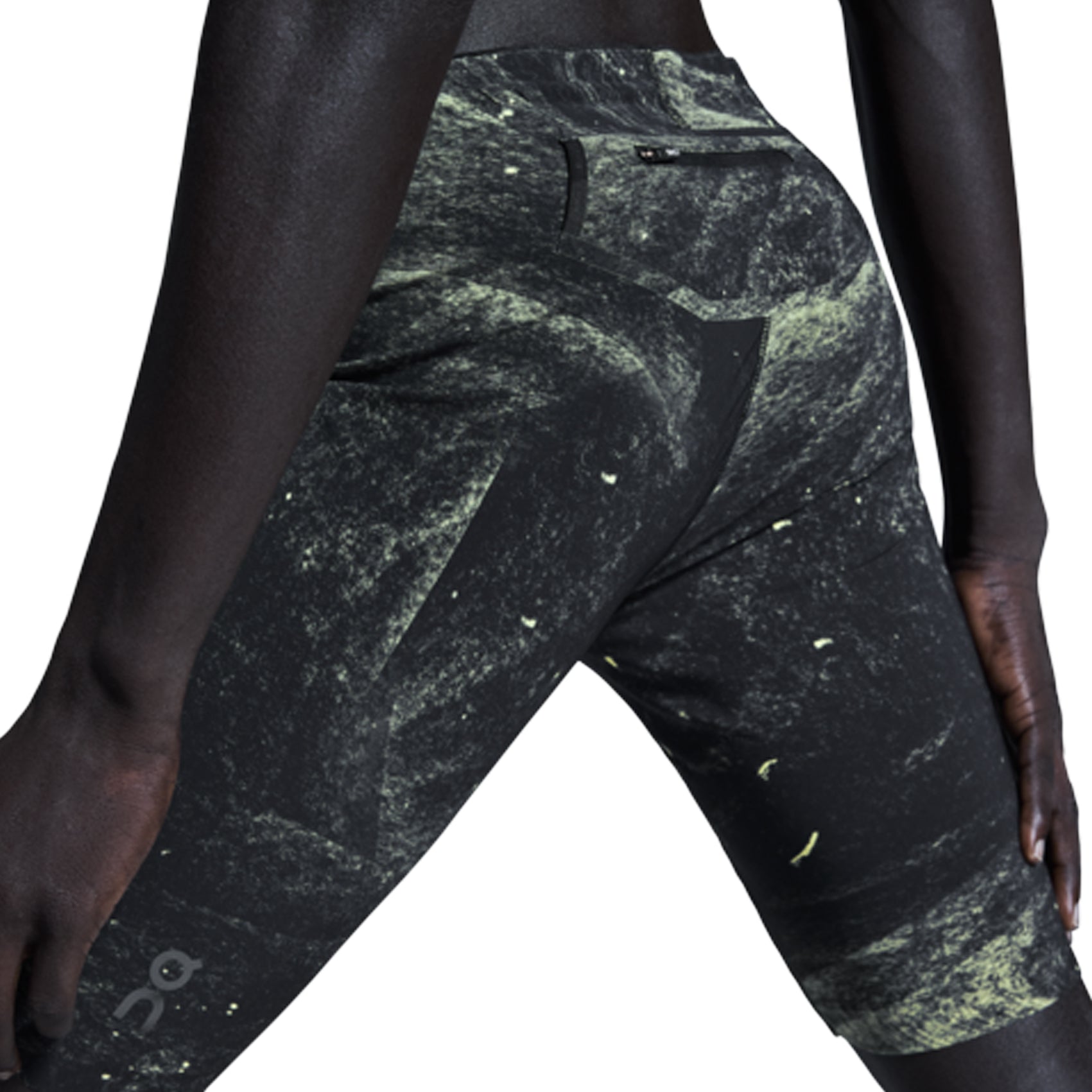 Men's Running Half Tights - Lightweight Compression Shorts for Marathon & Training - Breathable Athletic Wear for Jogging, Gym Workouts & Outdoor Sports