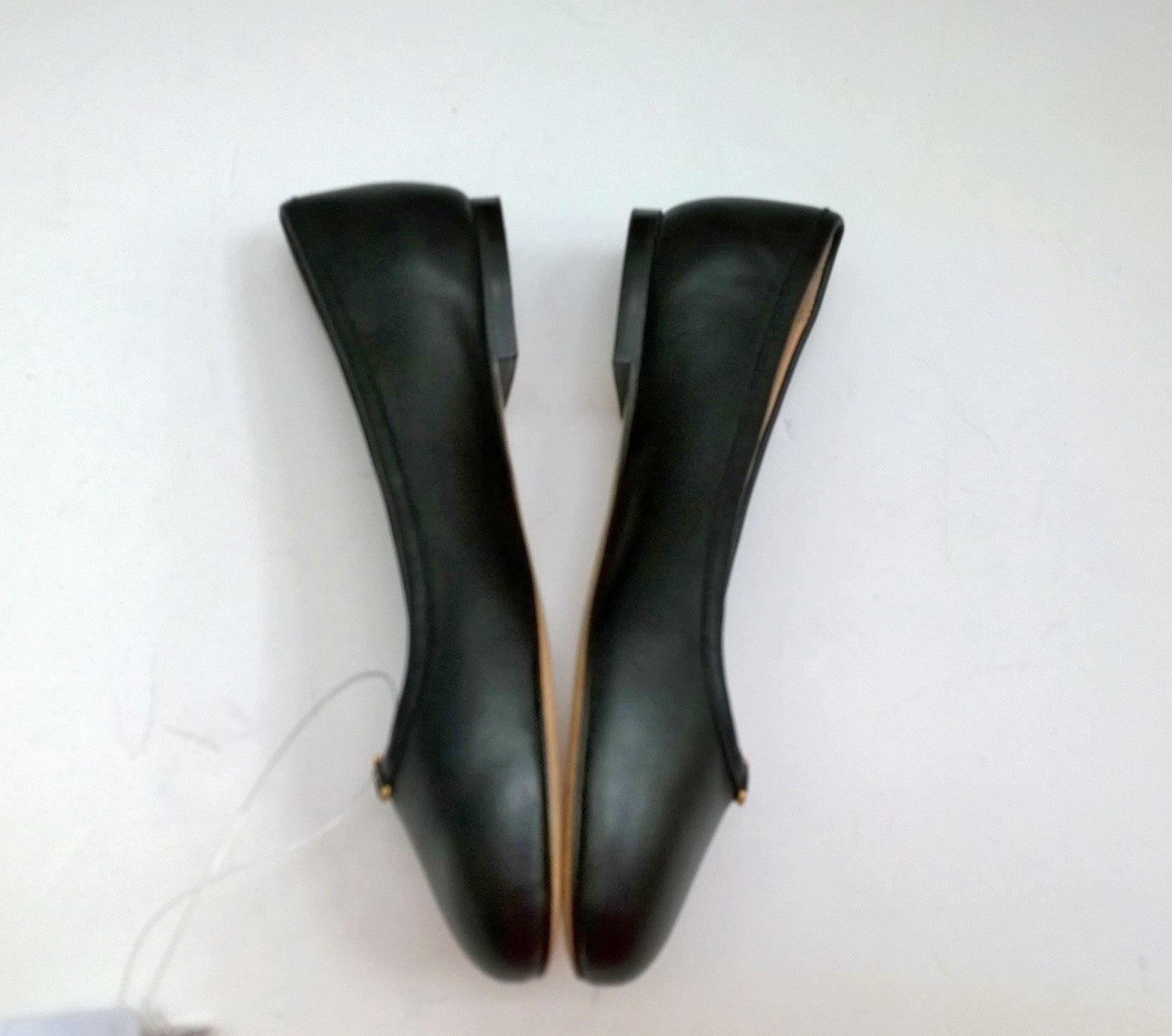 Chloé Marcie Black Leather Flats with Gold Hardware - Women's Fashion Ballet Flats for Work, Travel & Everyday Wear