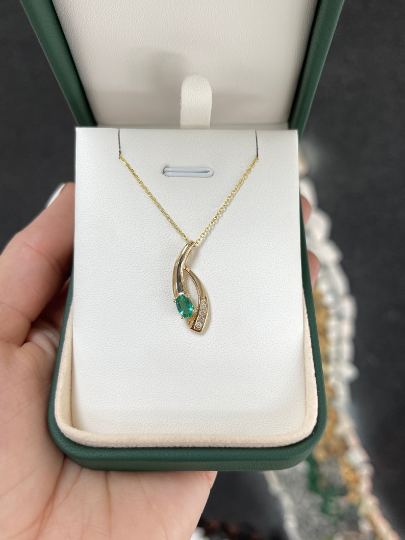 0.85tcw 14K Yellow Gold Oval Cut Natural Emerald & Diamond Accent Pendant Necklace for Women - Elegant Gift for Birthday, Anniversary & Special Occasions