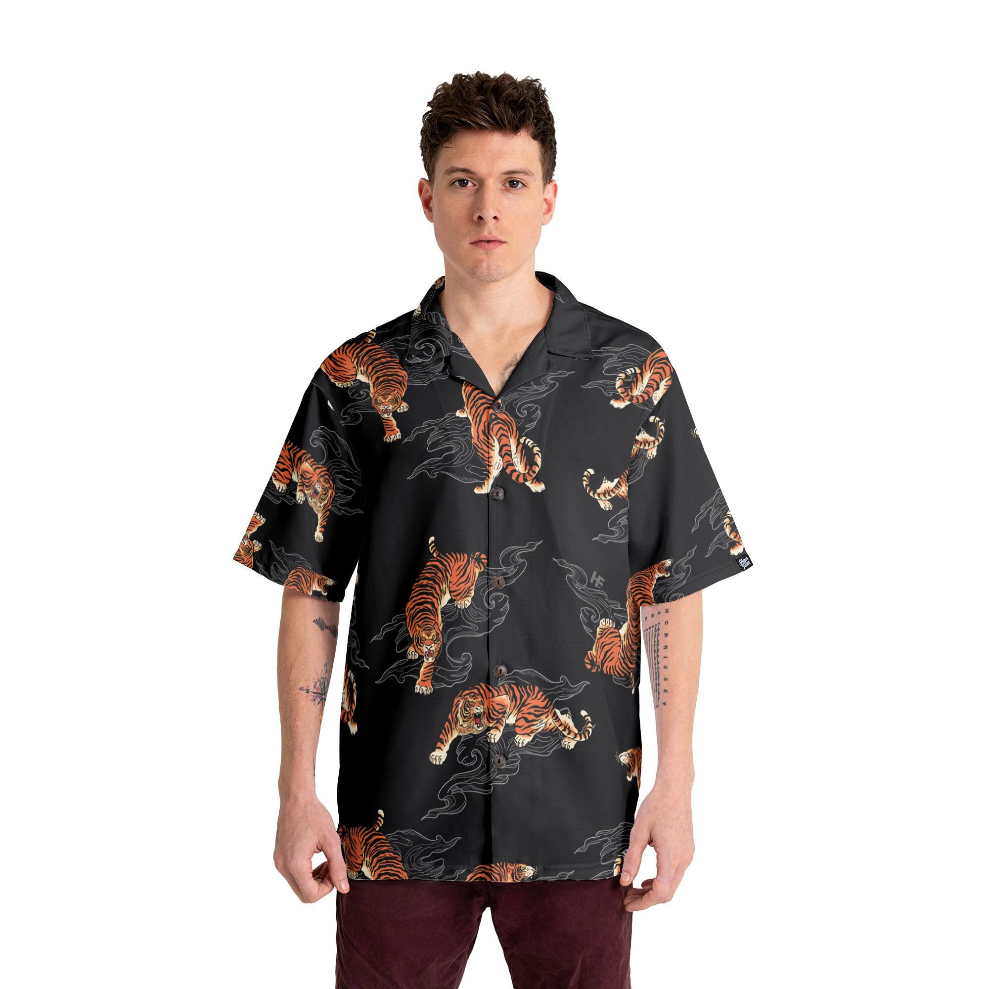 HYPERFAVOR Men's Tiger Hawaiian Shirts - Short Sleeve Casual Tropical Print Shirt for Men | Unique Gift Idea for Animal Lovers | Perfect for Beach Parties, Summer Vacations & Casual Outings