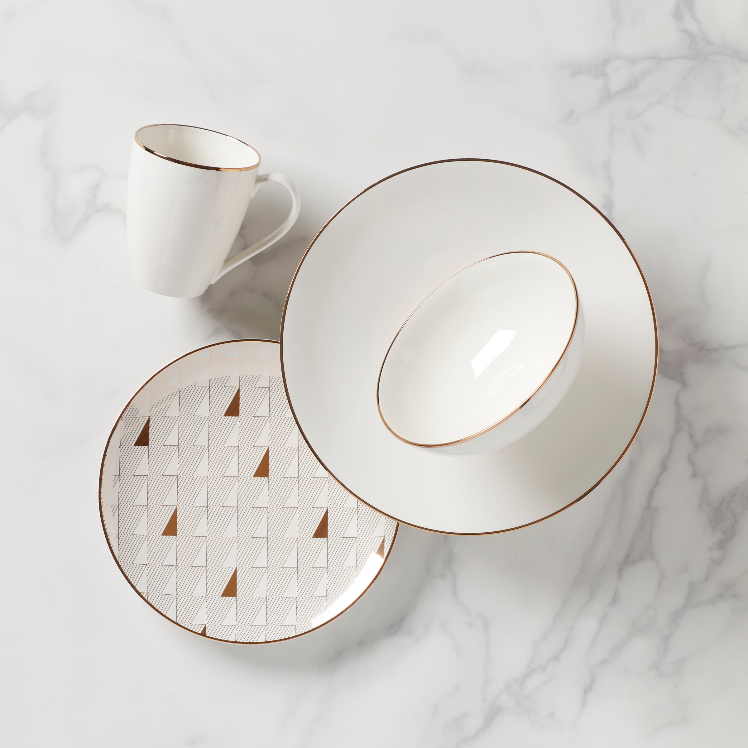 Trianna White 4-Piece Dinner Plate Set - Elegant Porcelain Tableware for Formal Dining, Casual Meals & Dinner Parties