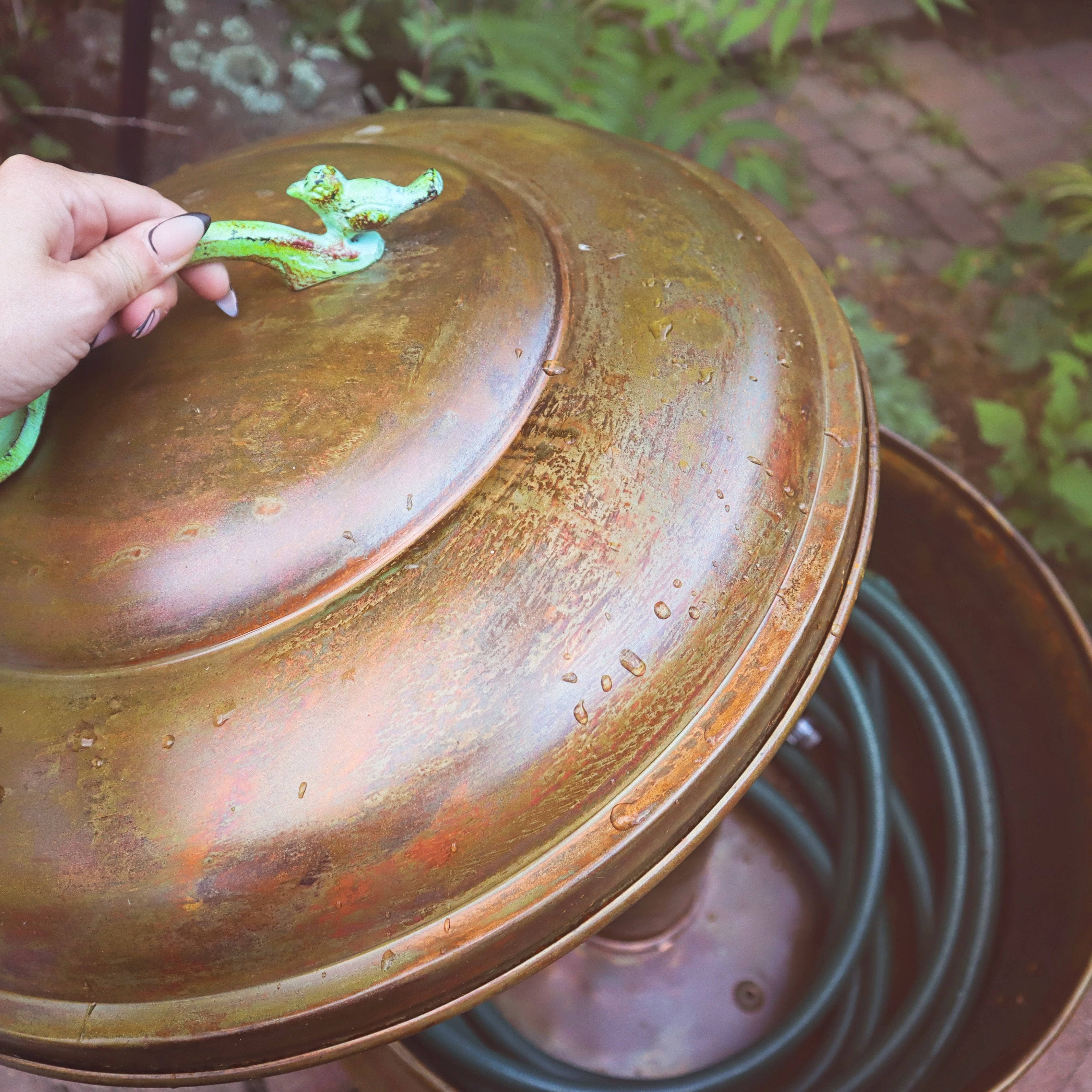 Heavy Duty Garden Hose Pot - Durable Outdoor Water Hose Storage Container for Yard, Patio, and Garden Use - Perfect for Organizing and Protecting Hoses from Weather Damage