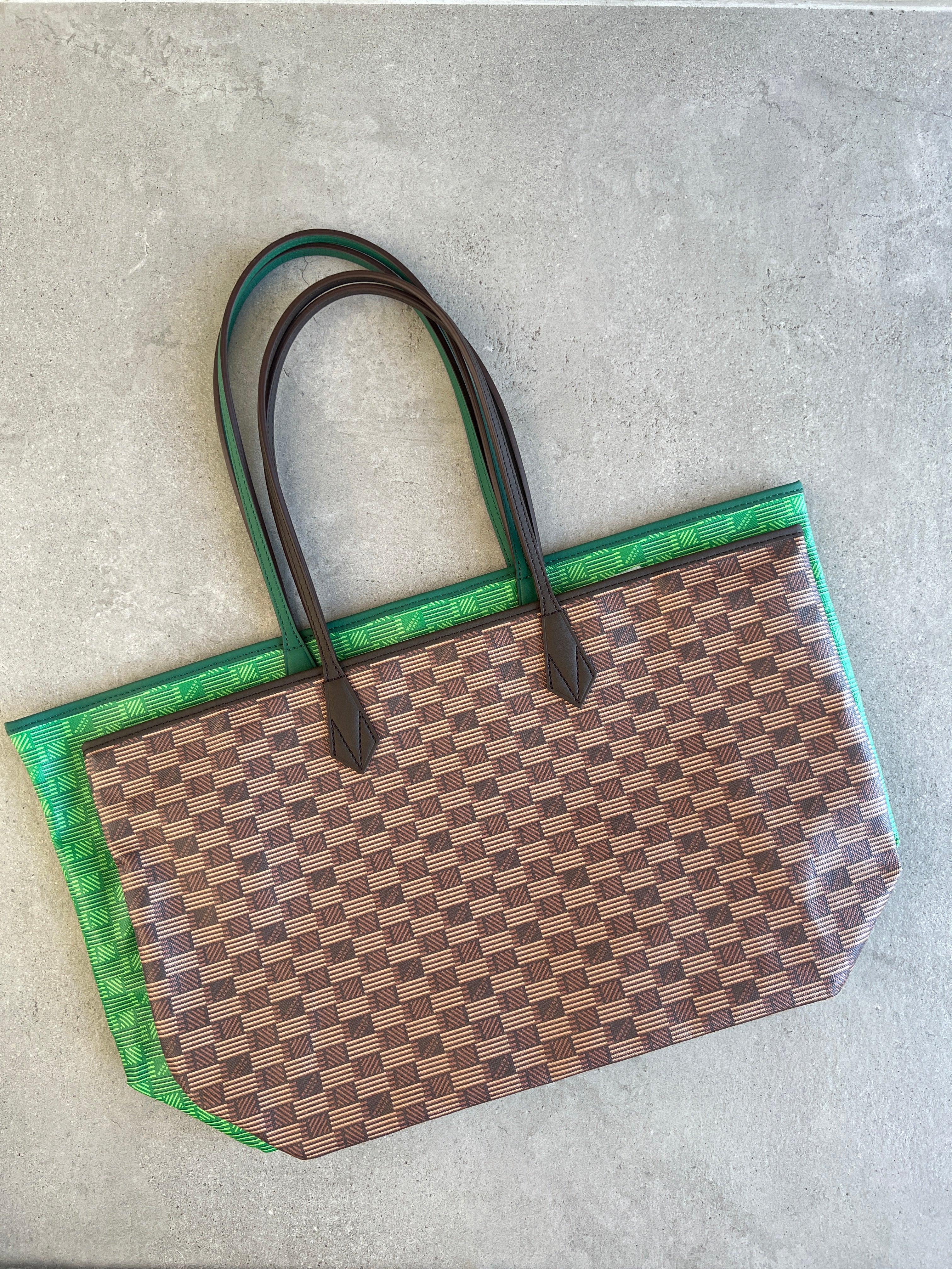 Saint Tropez Open Tote GM - Premium Green Leather Shoulder Bag for Women | Fashionable Beach Tote, Work Bag & Everyday Purse