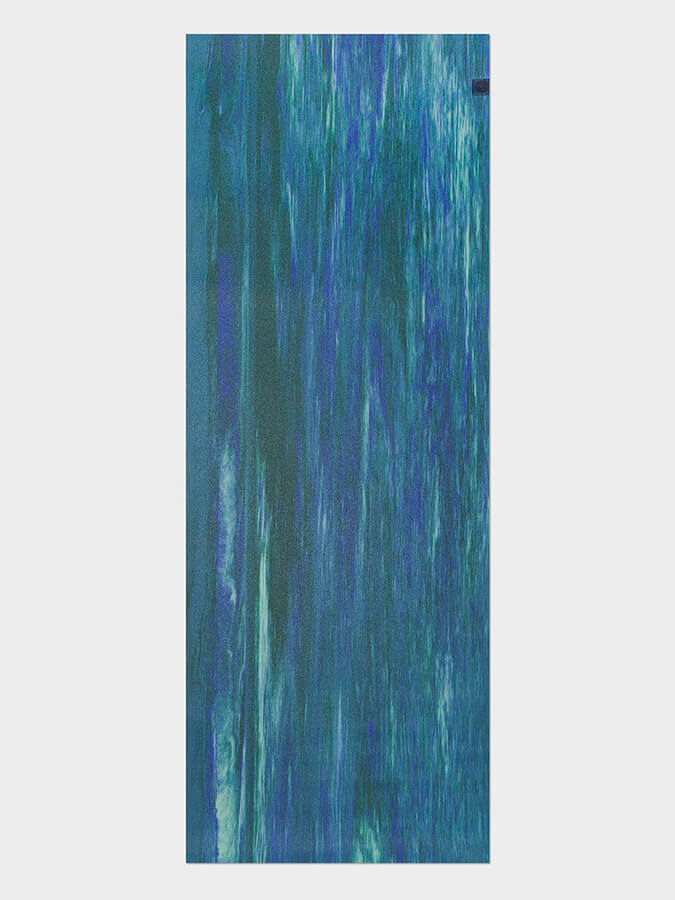 Manduka eKO SuperLite Travel Yoga Mat 1.5mm - Eco-Friendly & Lightweight for Yoga, Pilates & Travel - Perfect for Home, Studio & Outdoor Workouts
