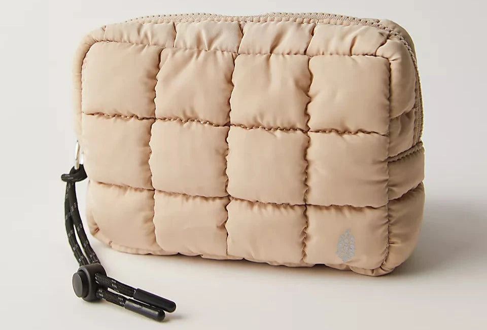 Quilted Mini Crossbody Phone Case - Stylish & Protective for iPhone 14/13/12/11 Pro Max - Perfect for Travel, Shopping & Everyday Use