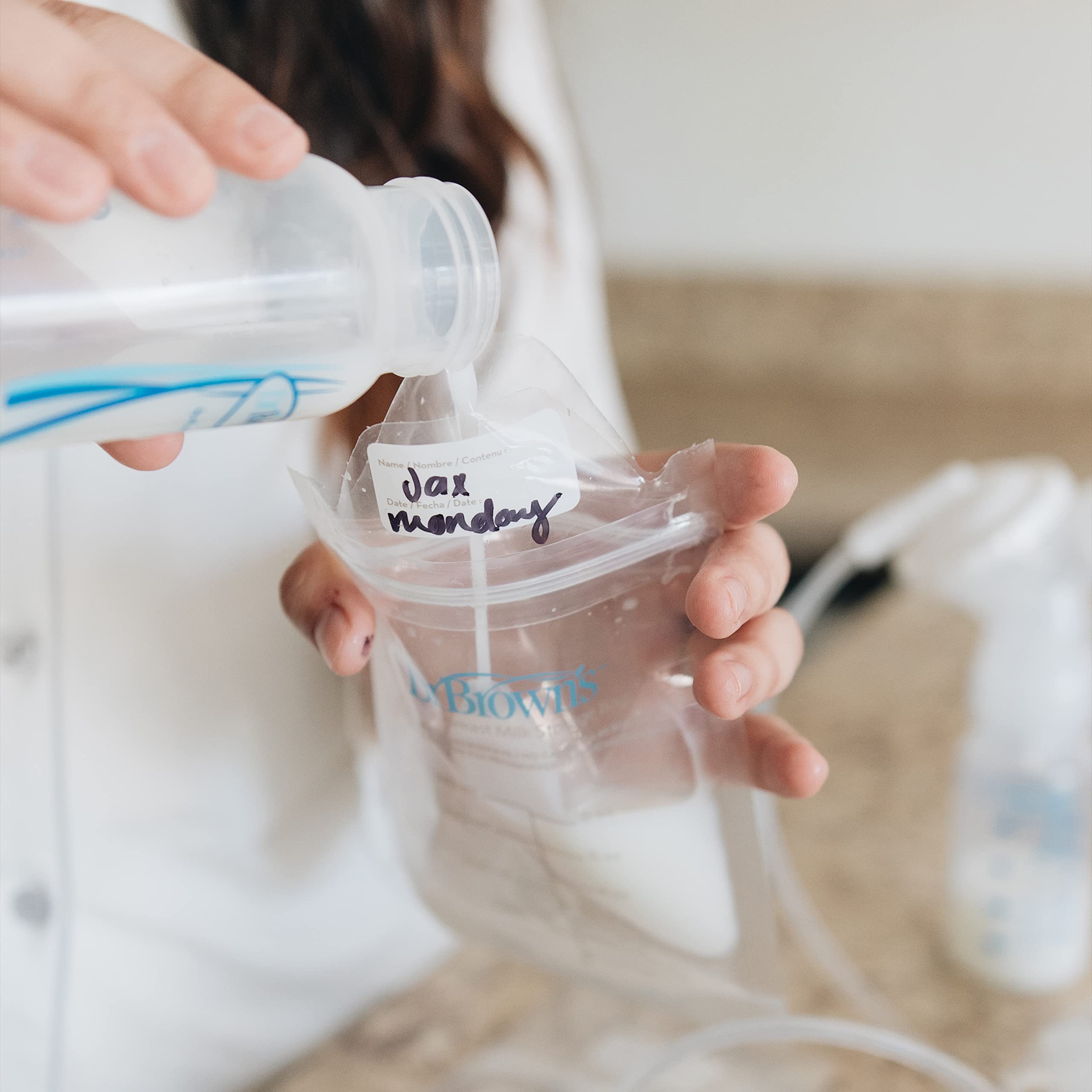 Dr. Brown’s BPA-Free Breast Milk Storage Bags (50 Count) - 6 oz Disposable Freezer Bags for Pumping, Storing & Warming Breast Milk - Ideal for Working Moms & Baby Feeding Preparation