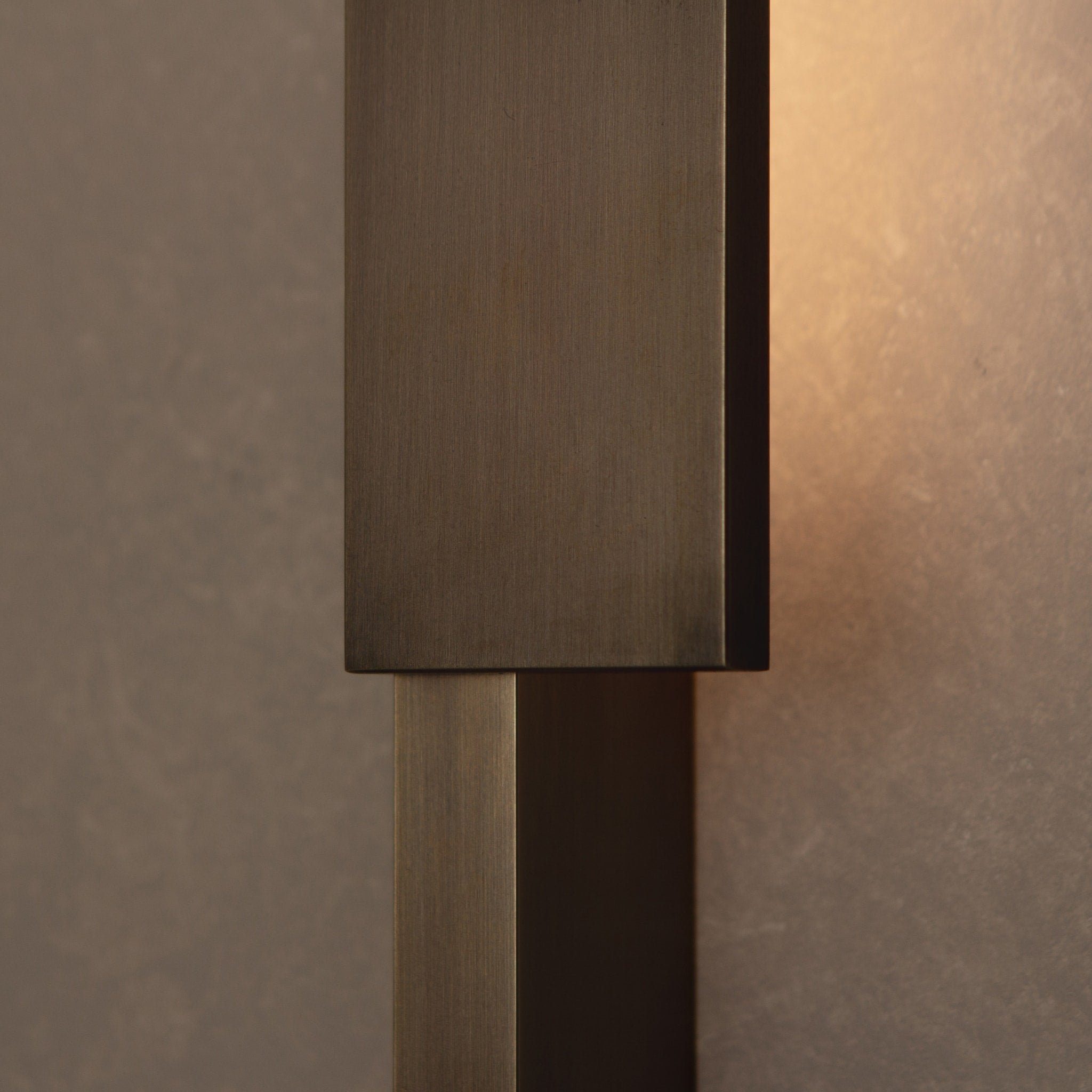 BEN TOVIM DESIGN Bloc Wall Sconce - Right Mount Bronze Patina Finish | Modern Wall Lighting for Living Room, Bedroom & Hallway