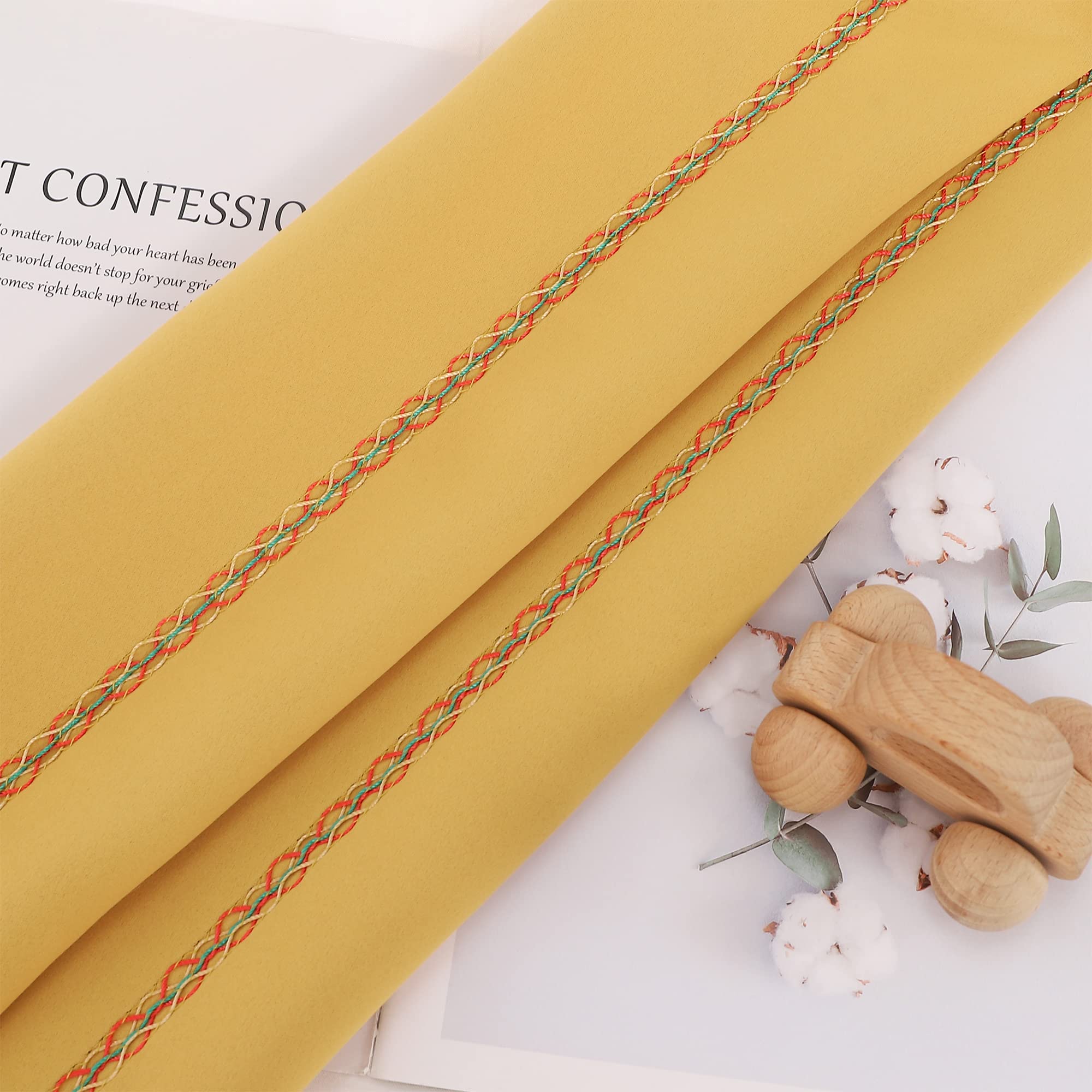 210 x 50 cm Gold Bed Runner for Queen & Full Size Beds - Luxury Bed Throw for Foot of Bed, Bedroom Decor, Hotel & Wedding Room Styling - Perfect for Master Bedrooms, Guest Rooms & Special Occasions