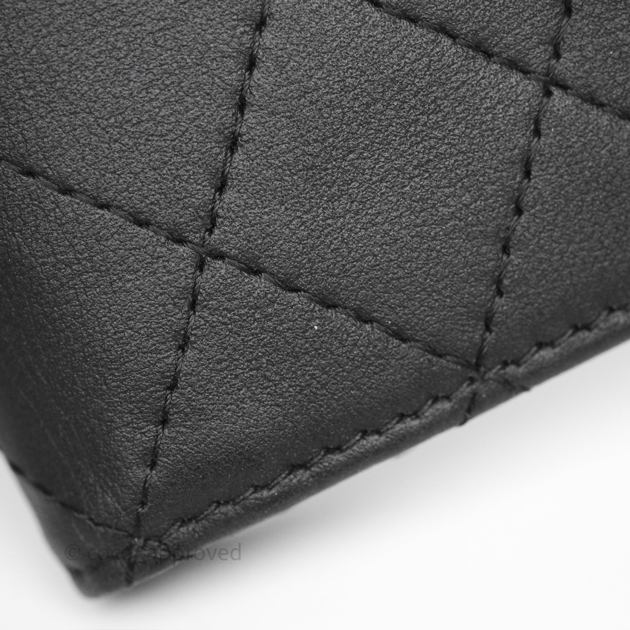 Chanel Quilted So Black Calfskin Card Holder - Luxury Compact Wallet for Credit Cards & ID - Perfect for Everyday Use, Travel & Gifting