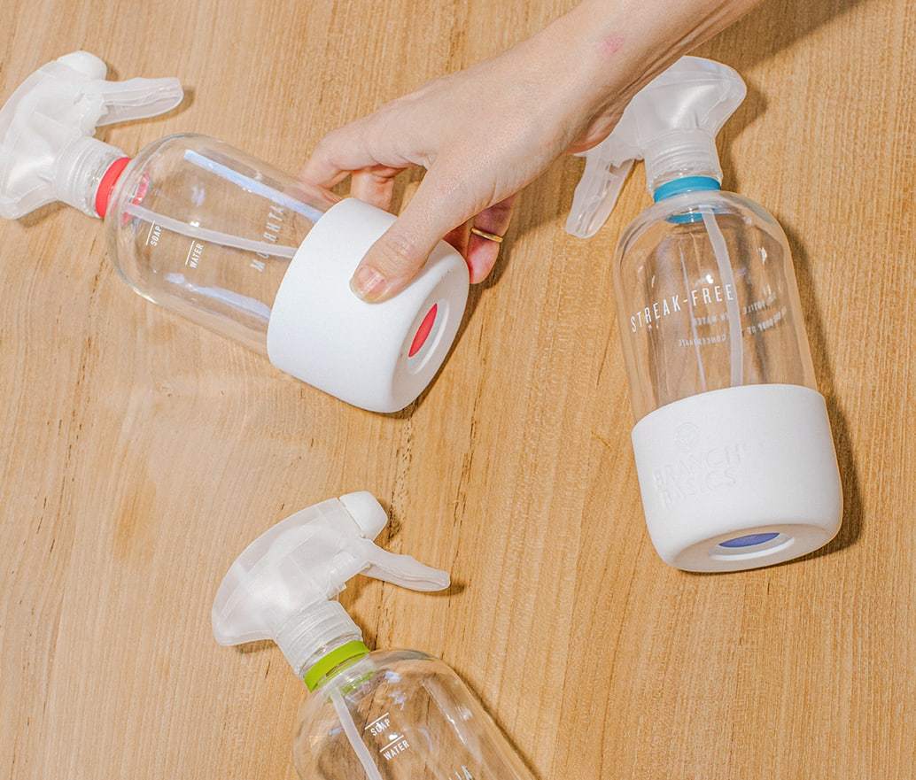Premium Glass Cleaning Kit - Streak-Free Window & Mirror Cleaner with Microfiber Cloths - Perfect for Home, Office, and Car Windows