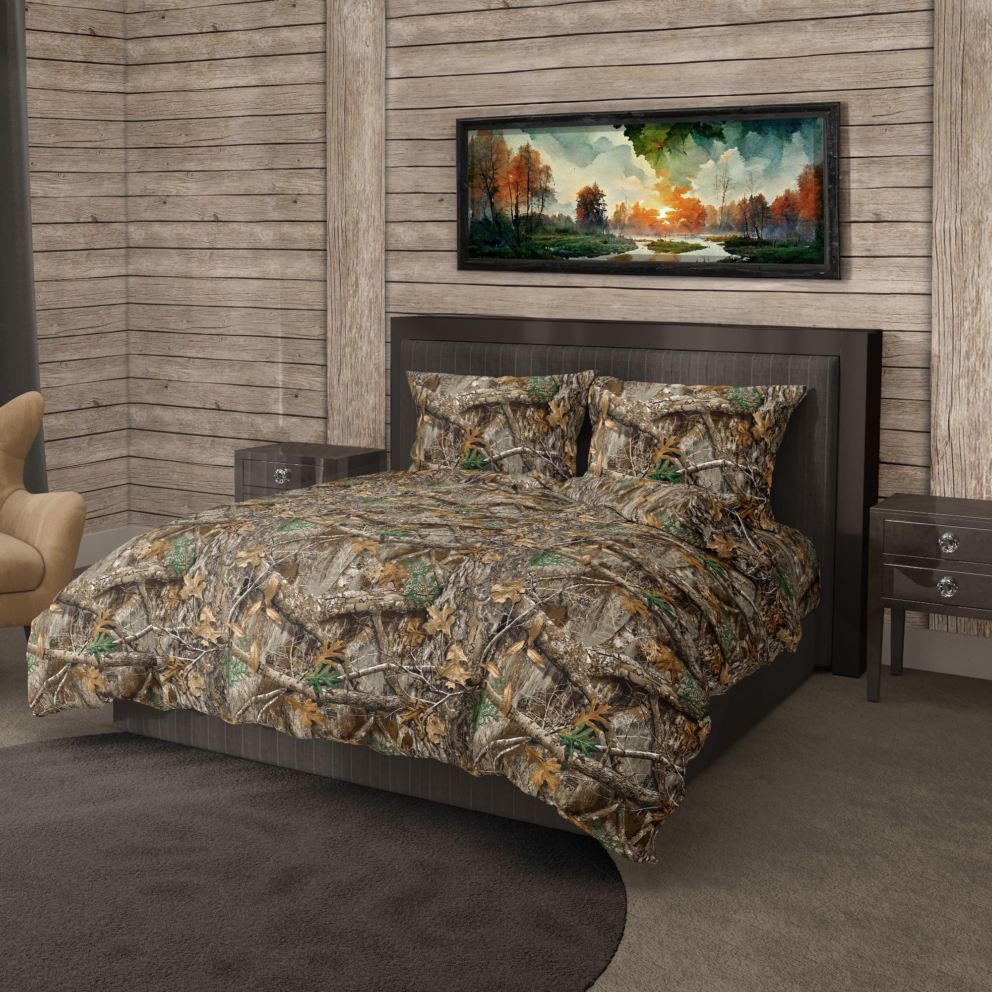 Northwest Realtree Edge Camo Queen Bed in a Bag Set - 7-Piece All Seasons Bedding Set with Comforter, Fitted Sheet, Flat Sheet & 2 Pillowcases - Perfect for Hunting Cabins, Camping Trips & Outdoor-Themed Bedrooms