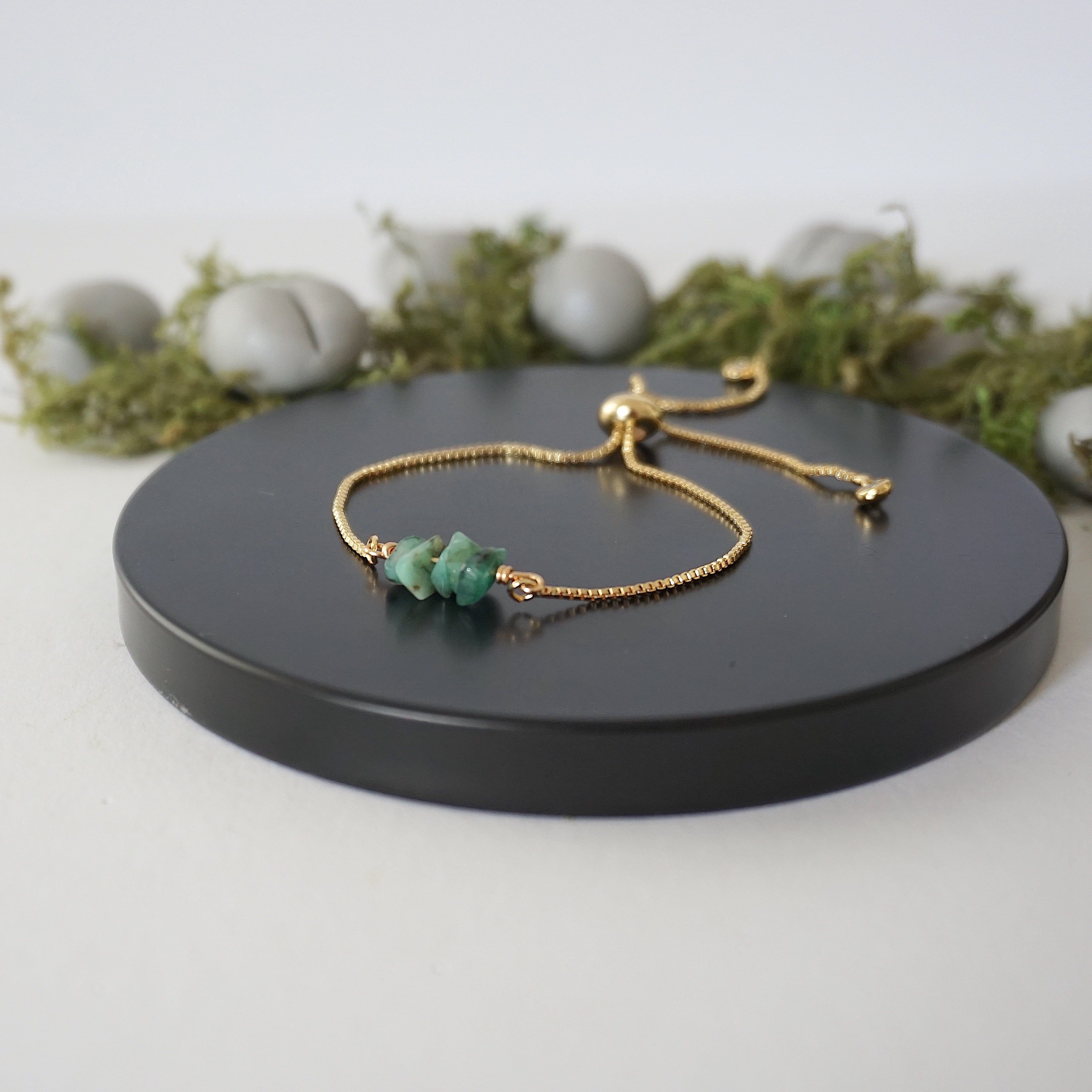 Elegant Gold Plated Adjustable Emerald Bolo Crystal Bracelet for Women - Perfect for Parties, Weddings & Special Occasions