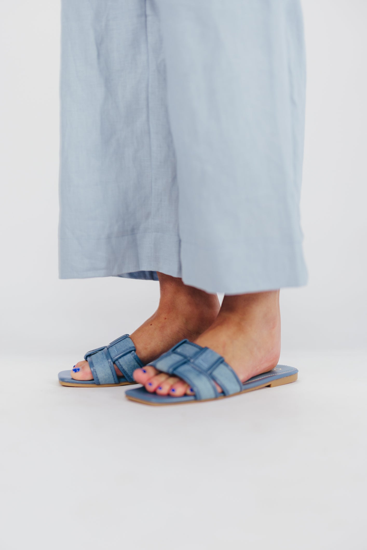 Essie Woven Canvas Slides for Women - Comfortable Denim Casual Sandals for Beach, Pool & Summer Outfits