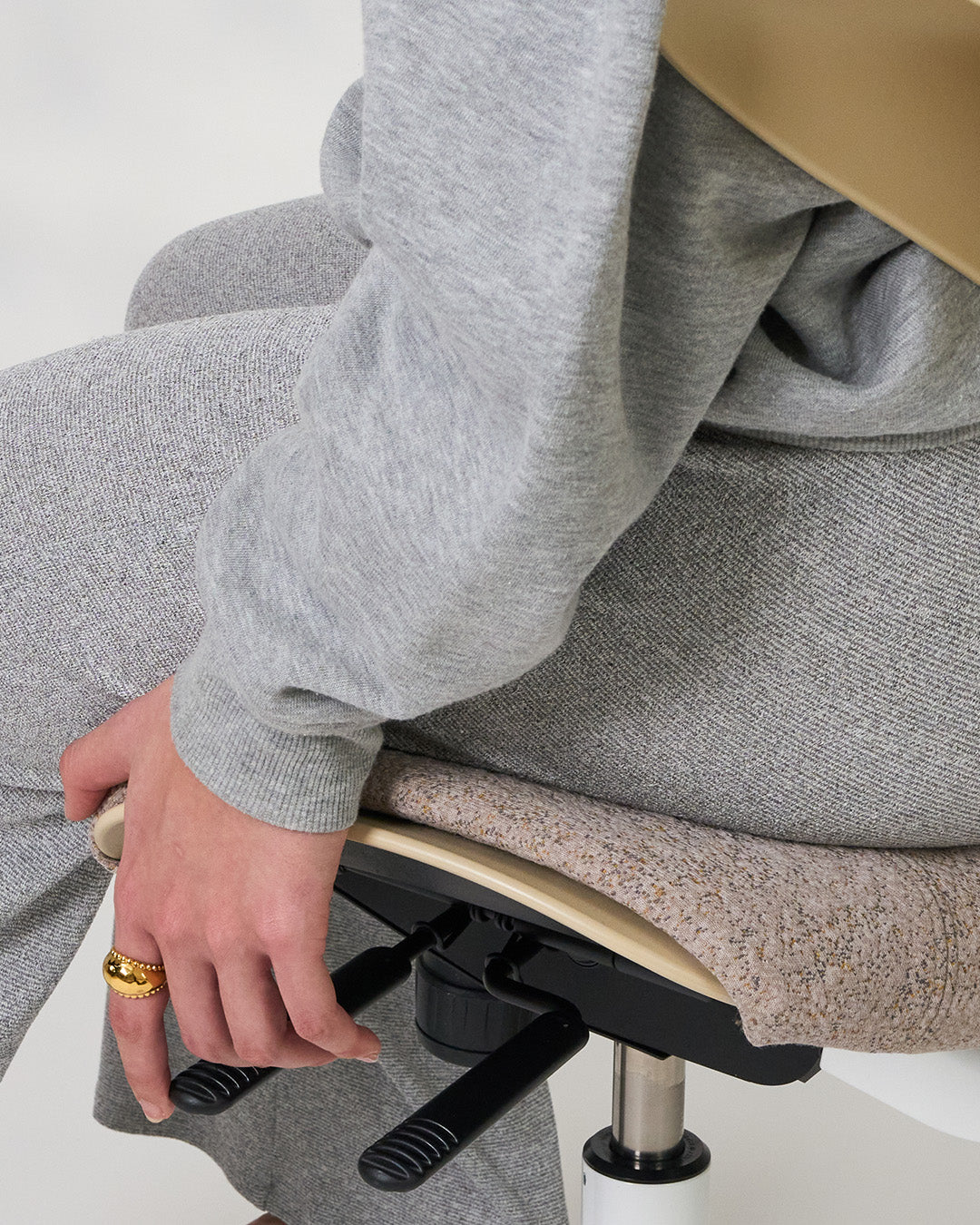 HÅG Capisco Puls 8020 Ergonomic Office Chair with Kvadrat Sand ARDA Fabric - Modern Design Collection for Home & Workspace Comfort