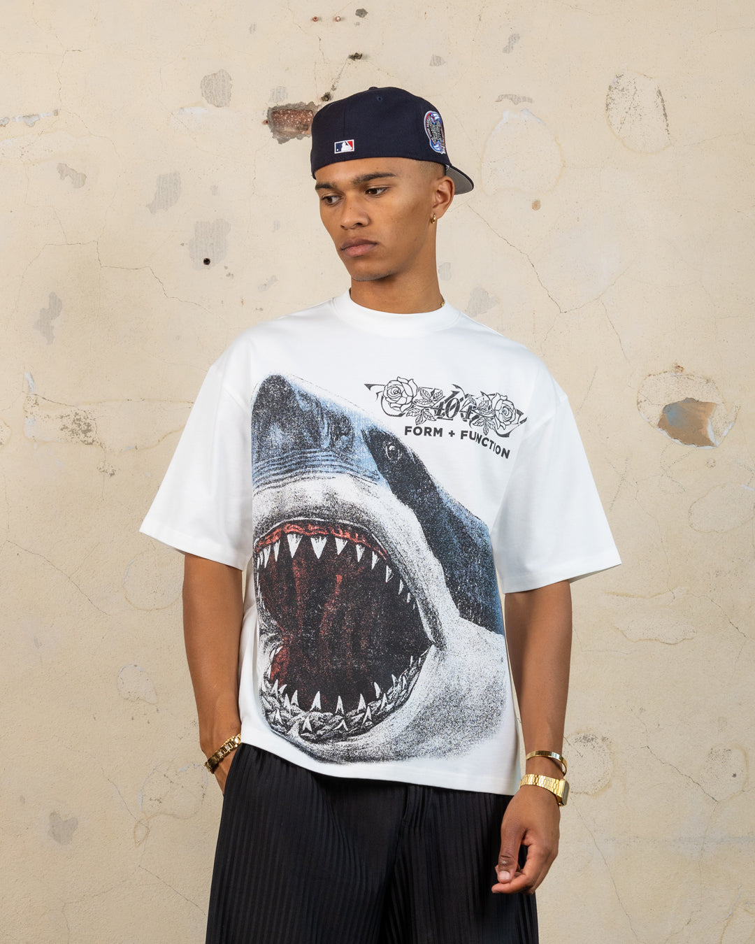 404 Riptide Vintage T-Shirt - Soft Cotton Retro Graphic Tee for Men & Women - Off White - Perfect for Casual Wear, Street Style & Music Festivals