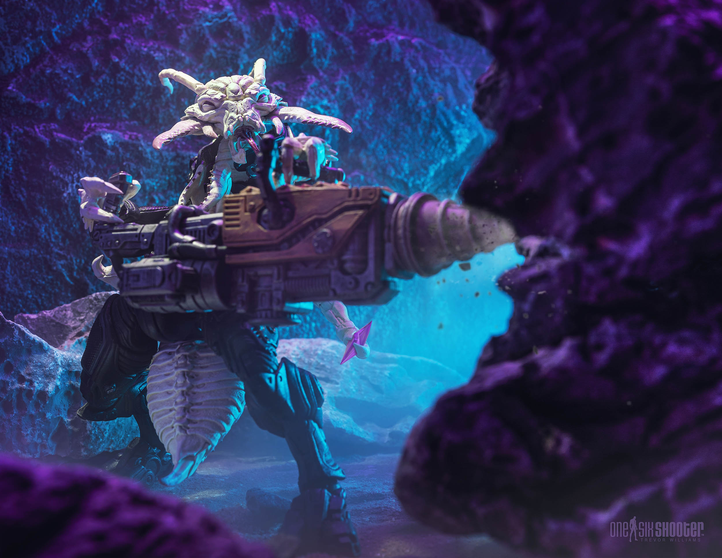 Four Horsemen Studio Mythic Legions 1/12 Scale 6-Inch Action Figure - Cosmic Legions Outpost Zaxxius Sphexxian Mine Worker Cavern Sphexx - Perfect for Collectors & Fantasy Battle Displays