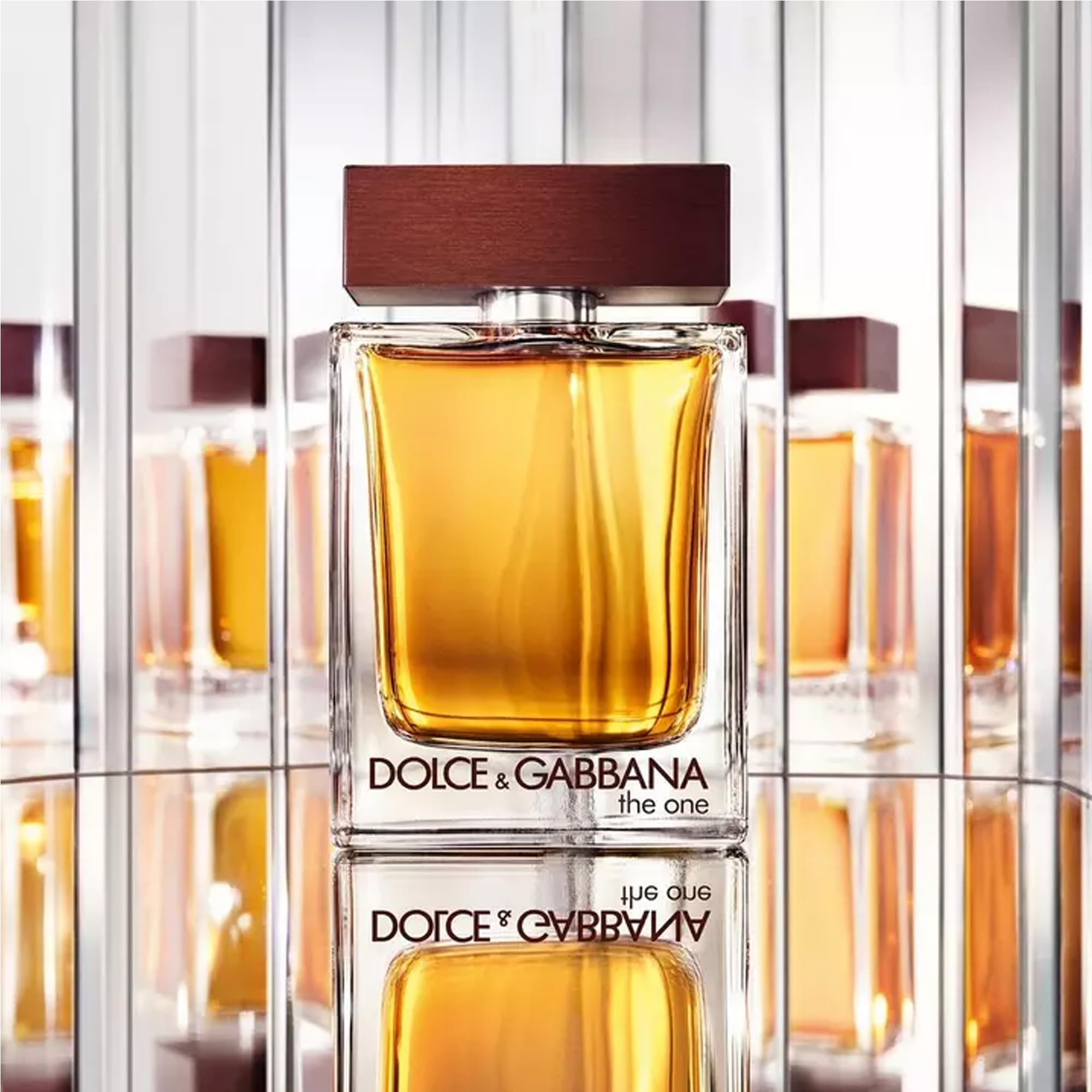 Dolce & Gabbana The One for Men Eau De Toilette Spray - Fresh & Masculine Cologne - Perfect for Date Night, Office & Special Occasions