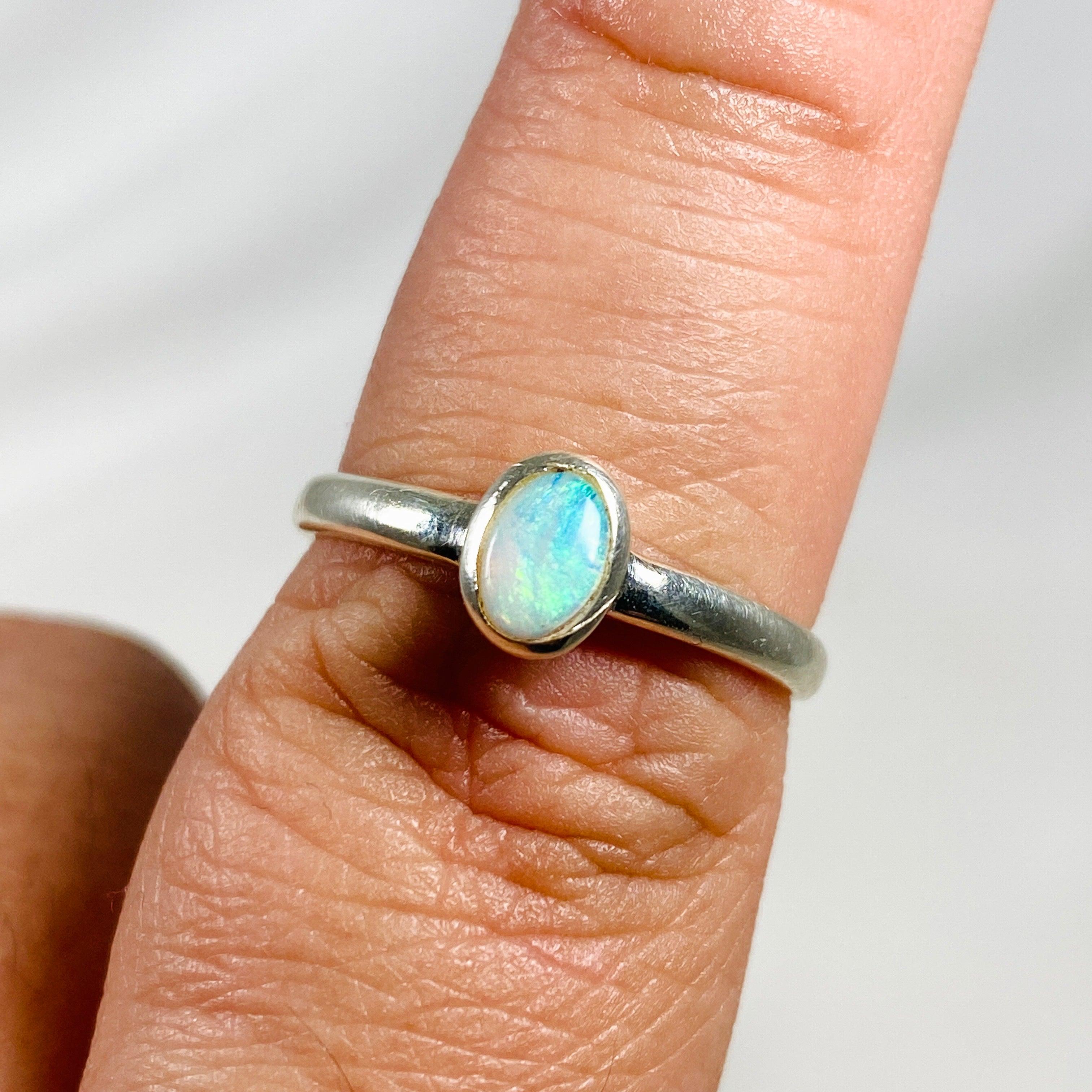 Australian Solid Opal Oval Ring - Size 9 - Genuine Natural Opal Jewelry - Perfect for Engagement, Anniversary & Special Occasion Gifts