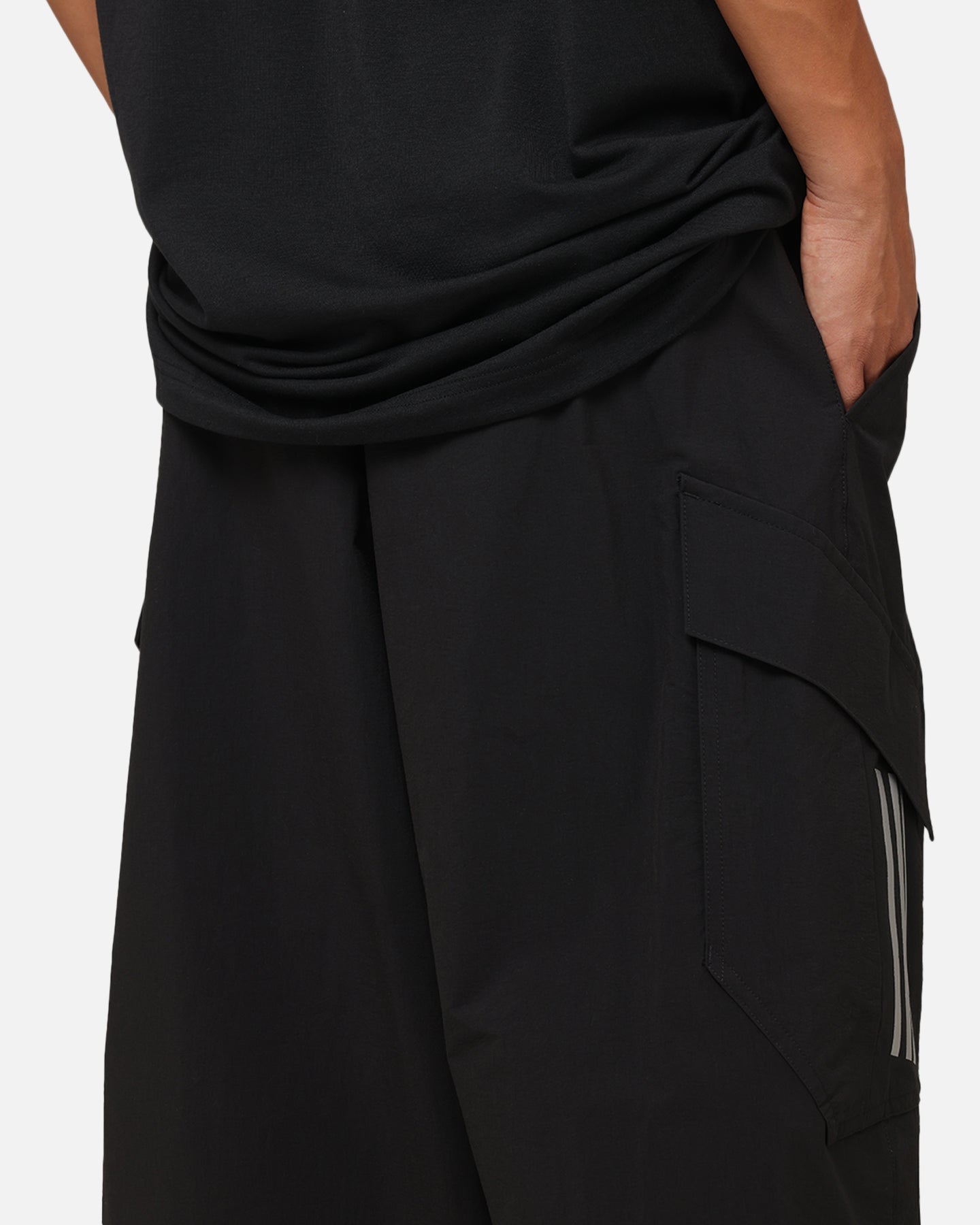 Adidas x Mercedes AMG Petronas Formula One F1 2025 Mechanics Joggers Black/White - Men's Athletic Running Pants for Training, Gym & Casual Wear
