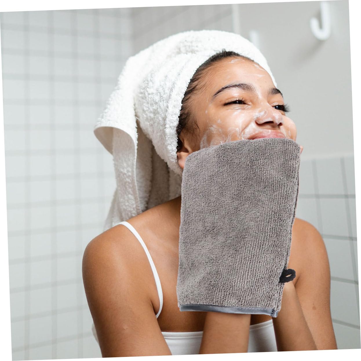 Soft Face Mitts for Makeup Removal & Facial Cleansing | Gentle Exfoliating Gloves for Skincare Routine | Perfect for Spa, Travel & Daily Use