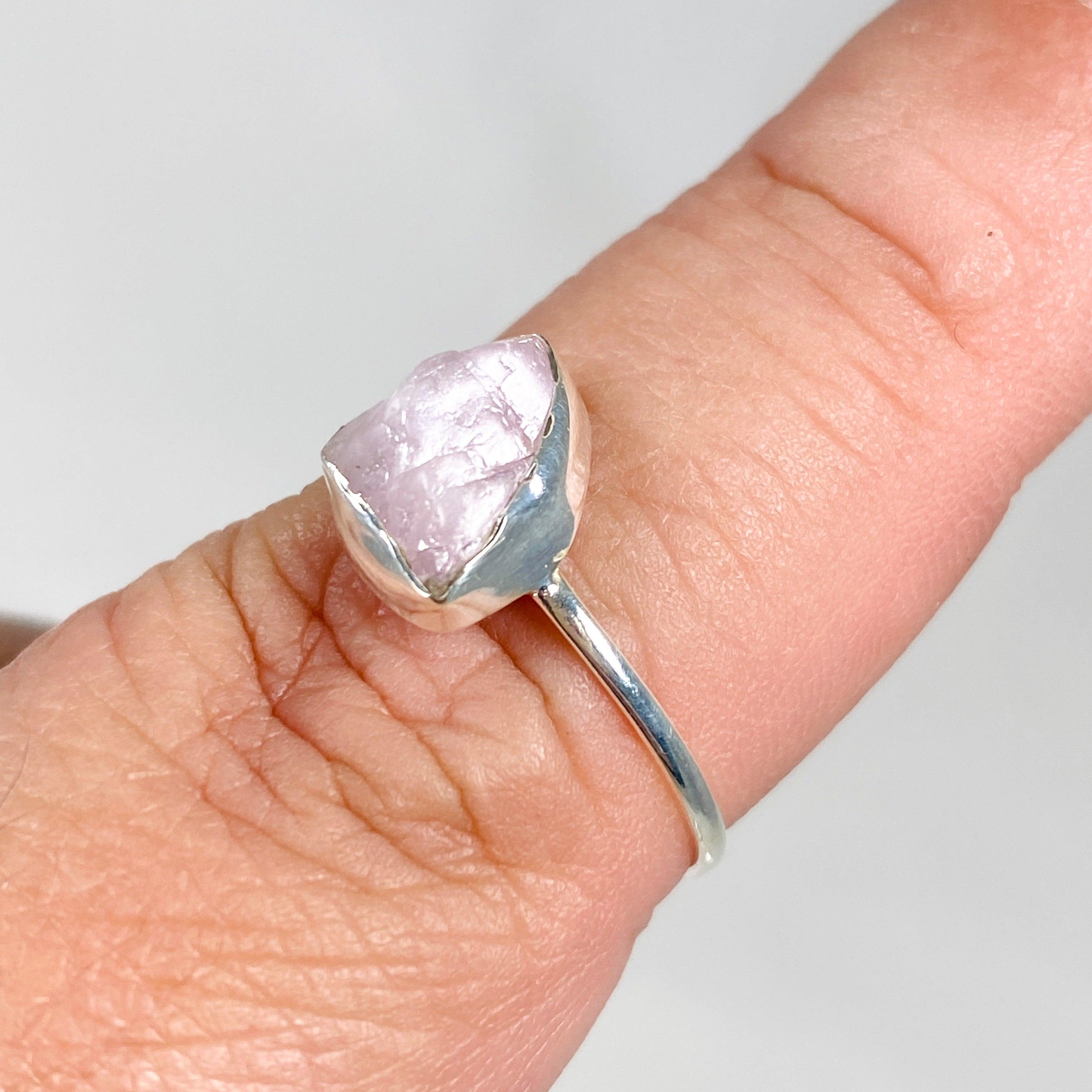 Natural Kunzite Raw Crystal Sterling Silver Band Ring for Women - Elegant Handmade Jewelry Gift for Birthday, Anniversary & Special Occasions