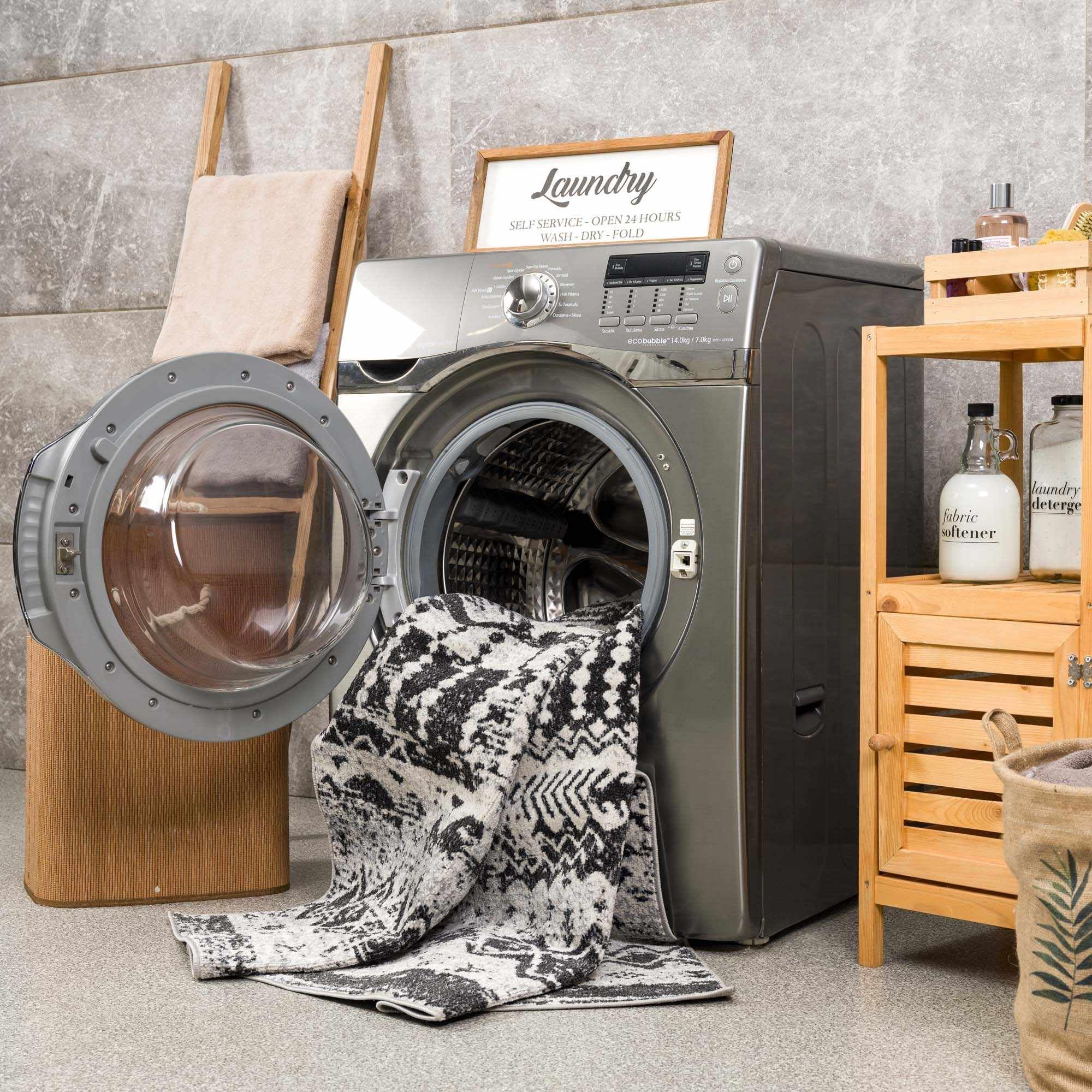 Hauteloom Lyssons Machine Washable Area Rug - Black & Gray - 6'7
