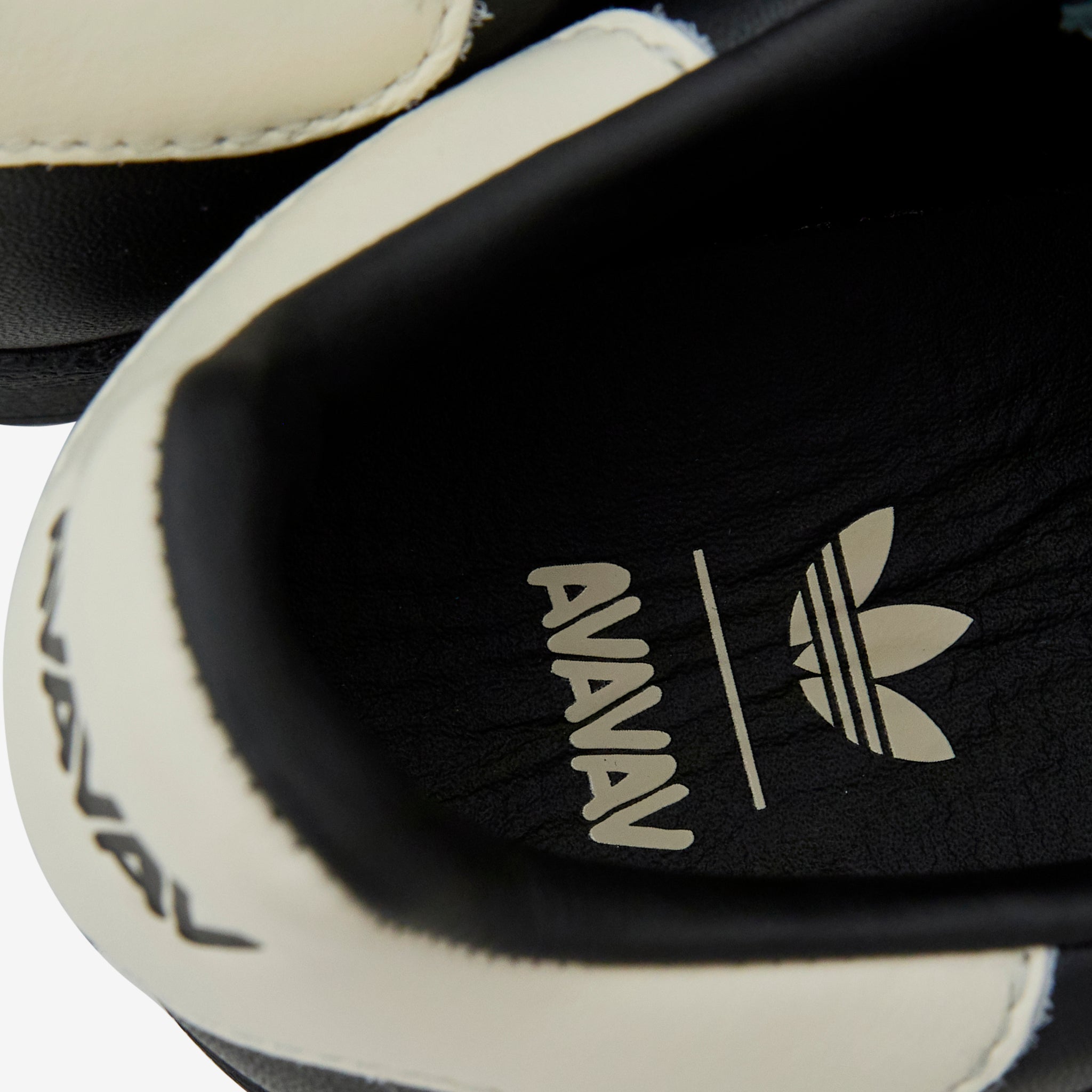 Avavav Women's Superfinger Superstar Sneakers in Core Black, Cream White - Stylish & Comfortable for Casual Wear, Running & Gym Workouts