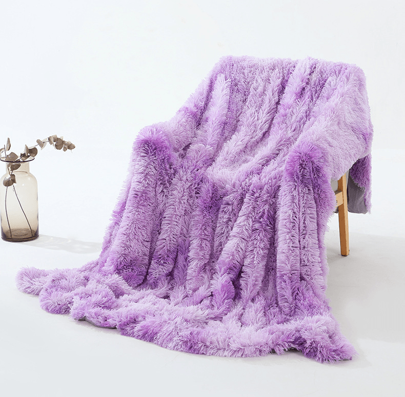 Soft Plush Throw Blanket - Cozy Fleece Blanket for Couch, Bed & Travel - Ultra Soft Warm Blanket for Winter, Home Decor & Gifts