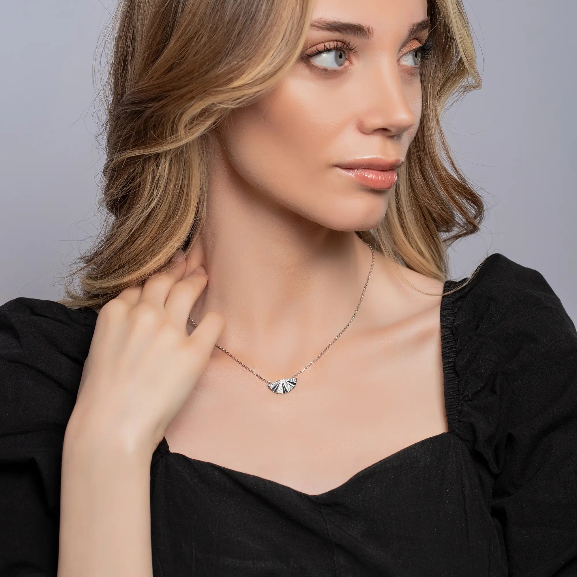Wave Necklace - Elegant Ocean-Inspired Jewelry for Women | Perfect for Beach Weddings, Summer Outfits & Boho Style