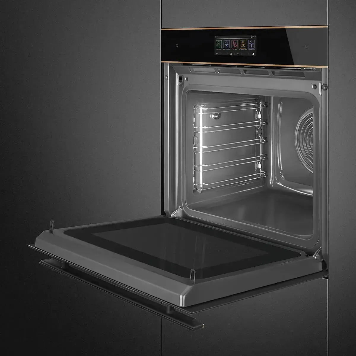 Smeg 60cm Dolce Stil Novo Omnichef Built-In Oven with SmegConnect Smart Technology & Copper Trim - Perfect for Modern Kitchens, Baking & Gourmet Cooking
