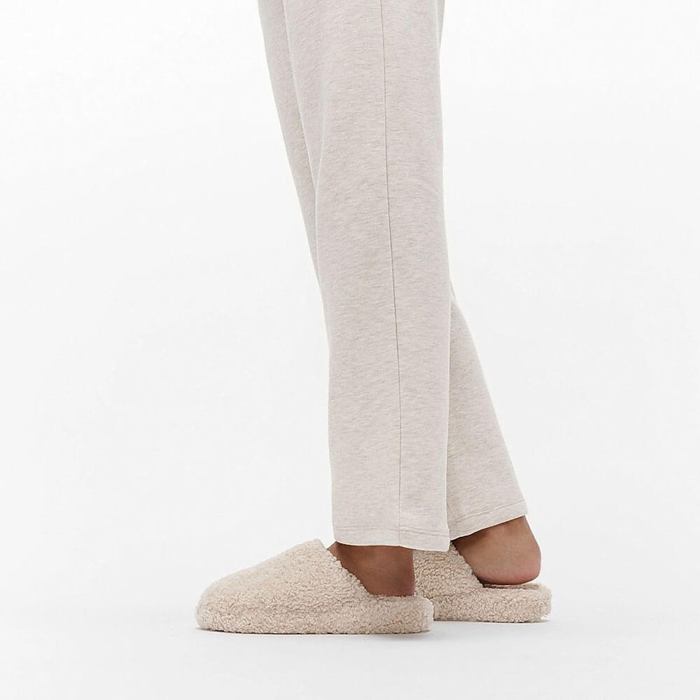 FitFlop iQushion D Luxe Teddy Slipper Mules - Ultra Soft & Comfortable Women's House Shoes in Milk Ice Color | Perfect for Indoor Lounging, Relaxing at Home & Cozy Winter Wear