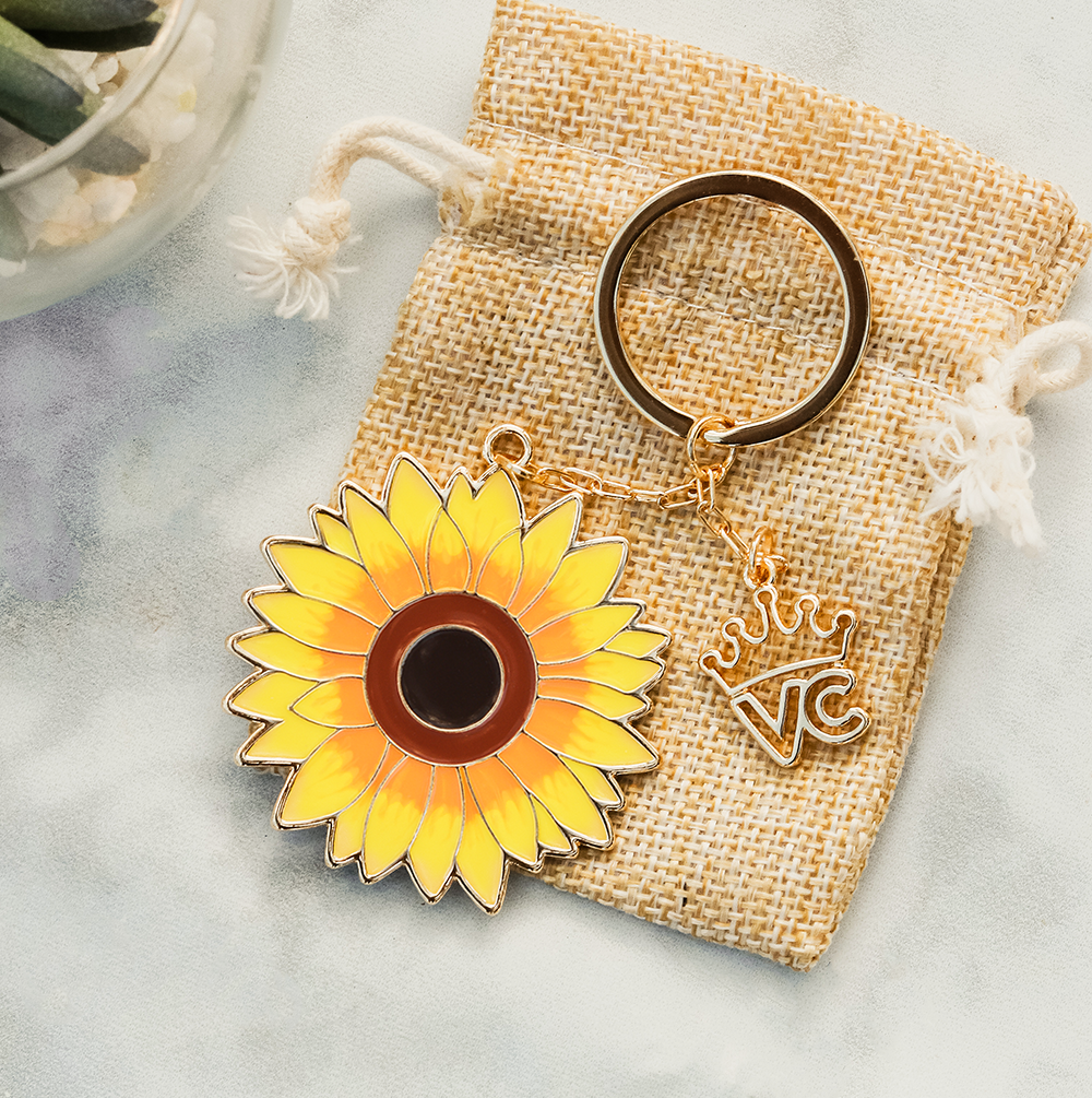 Sunflower Keychain for Women - Cute Floral Key Ring with Durable Metal Hook - Perfect for Keys, Bags, Backpacks & Gifts