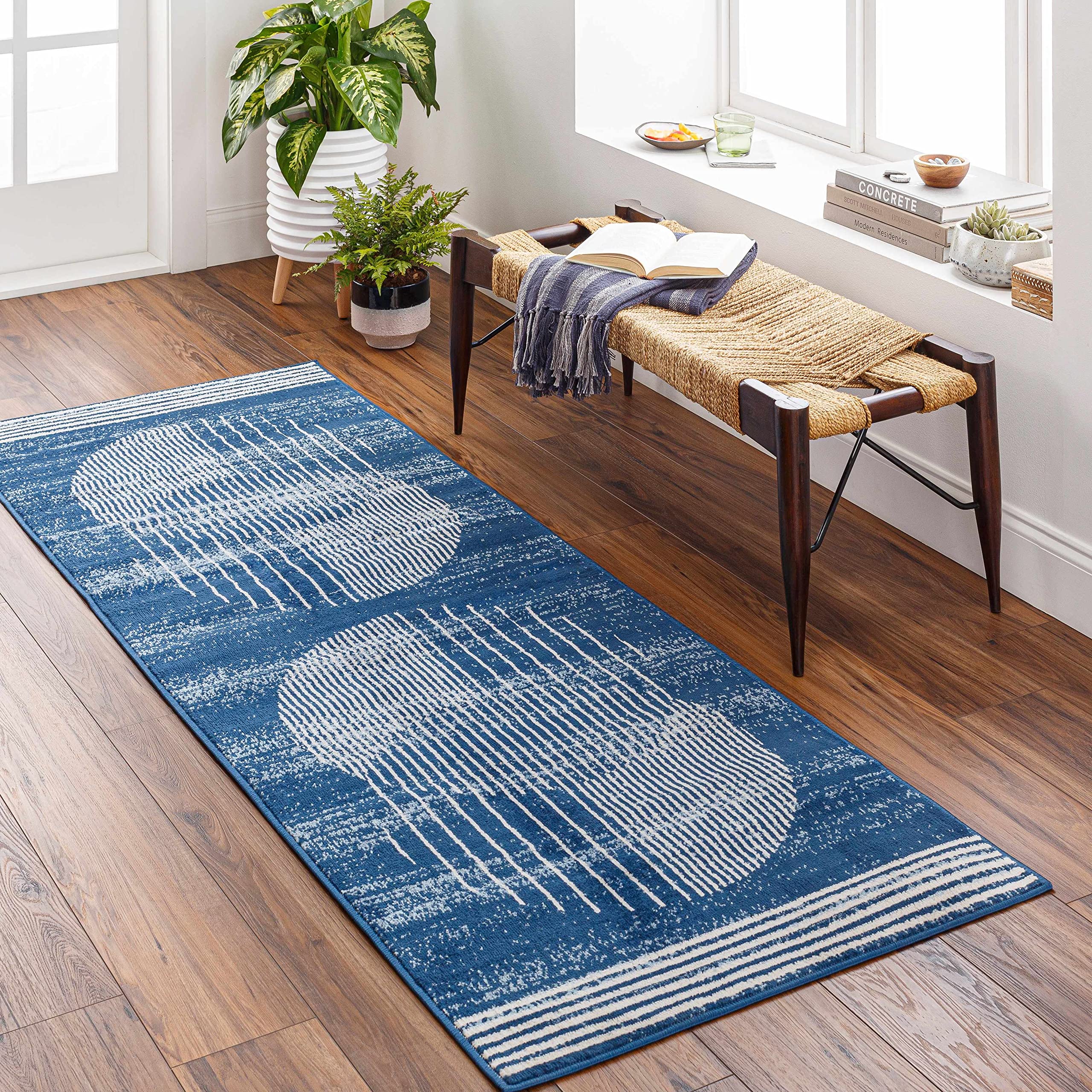 Modern Hauteloom Gent Area Rug for Living Room & Bedroom - Silver & Blue - 7'10