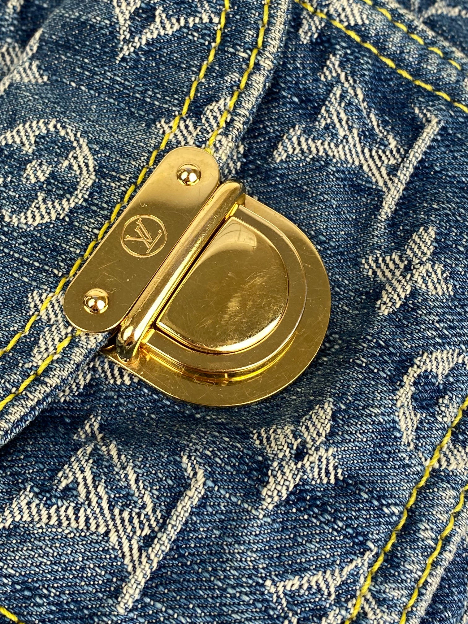 Authentic Louis Vuitton Blue Denim Baggy PM Crossbody Bag - Stylish Designer Handbag for Women, Perfect for Casual Outings & Travel Accessories