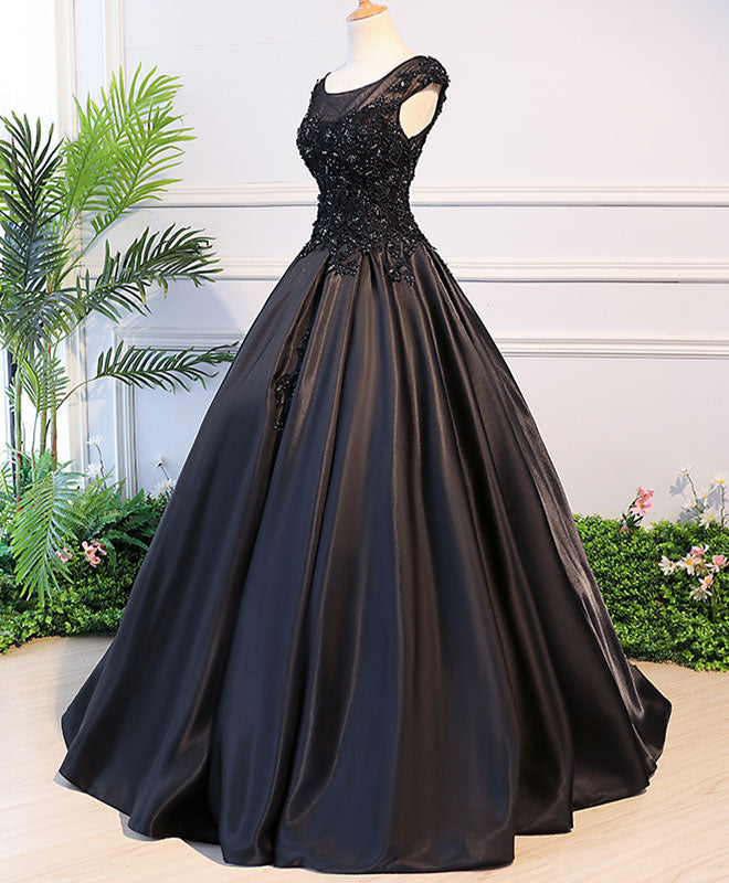 Elegant Black Round Neck Lace Long Prom Dress - Formal Evening Gown for Homecoming, Wedding, and Special Occasions