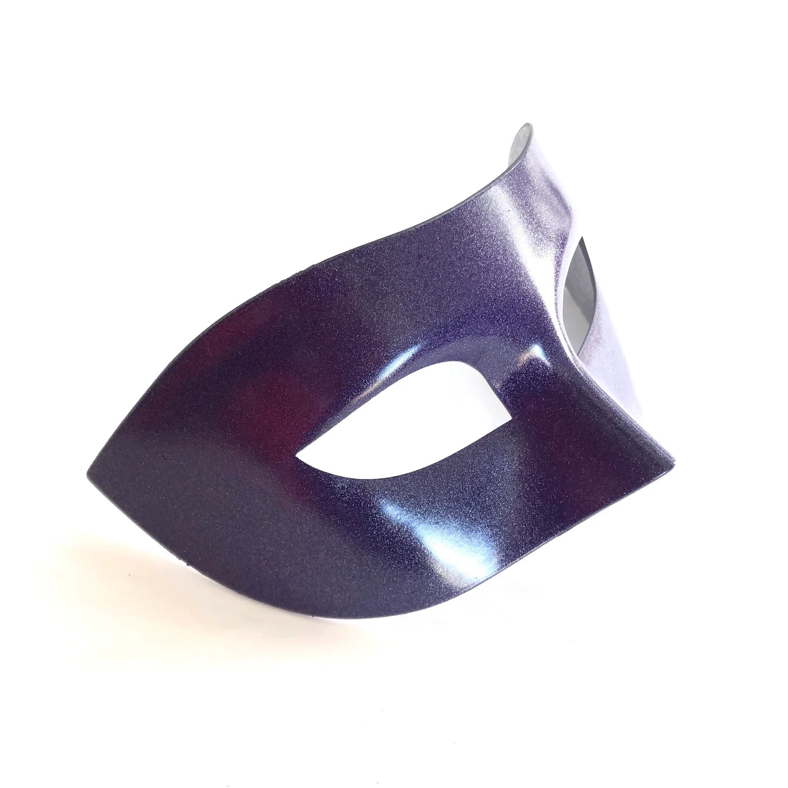 Obsidian Gleam Men's Masquerade Mask - Elegant Venetian Style Costume Accessory for Halloween, Mardi Gras & Themed Parties