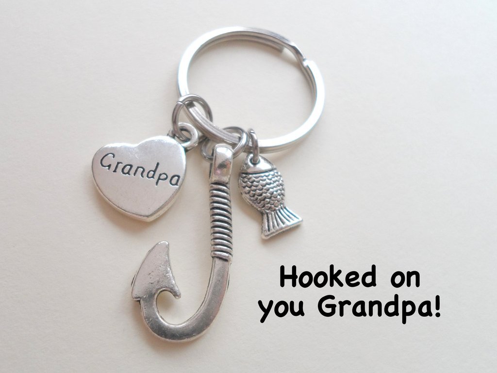 Grandpa Fish Hook Keychain with Little Fish Charm - Unique Fishing Gift for Dad & Grandfather - Perfect for Father's Day, Birthday & Retirement Gifts - Great for Anglers & Outdoor Enthusiasts